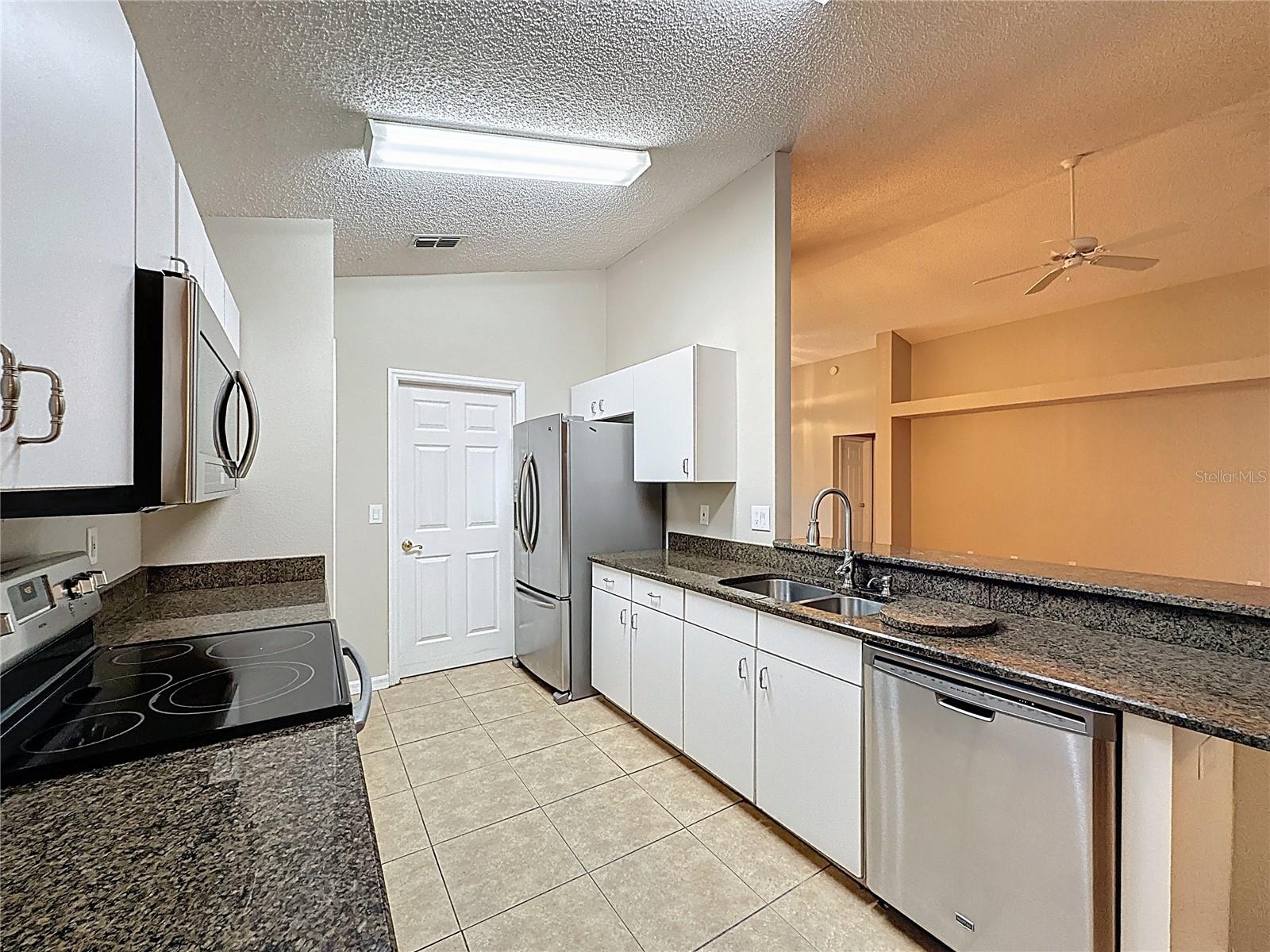 Image 13 of 60 For 3853 Eversholt Street