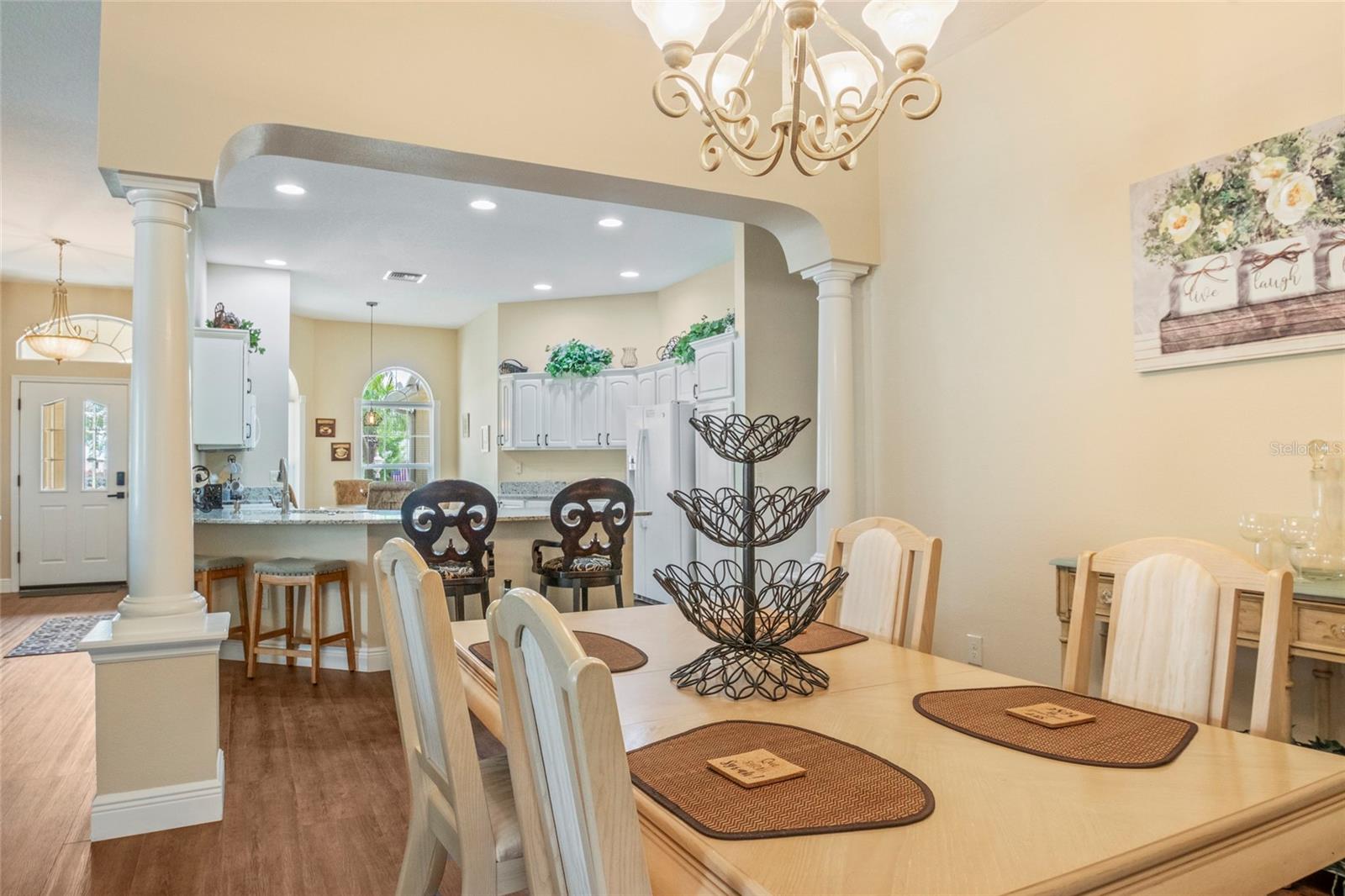 Image 8 of 31 For 1222 Camero Drive