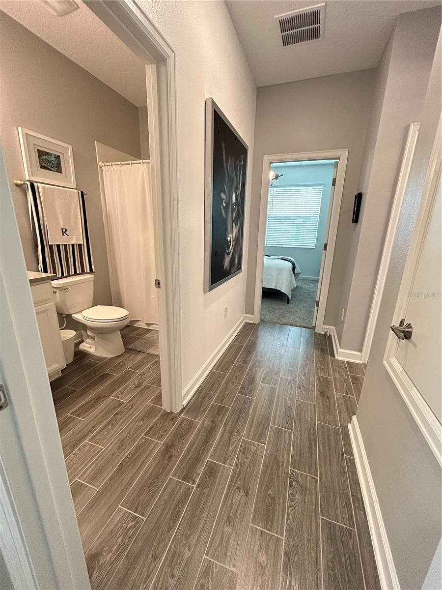 Image 11 of 51 For 496 Brunswick Drive