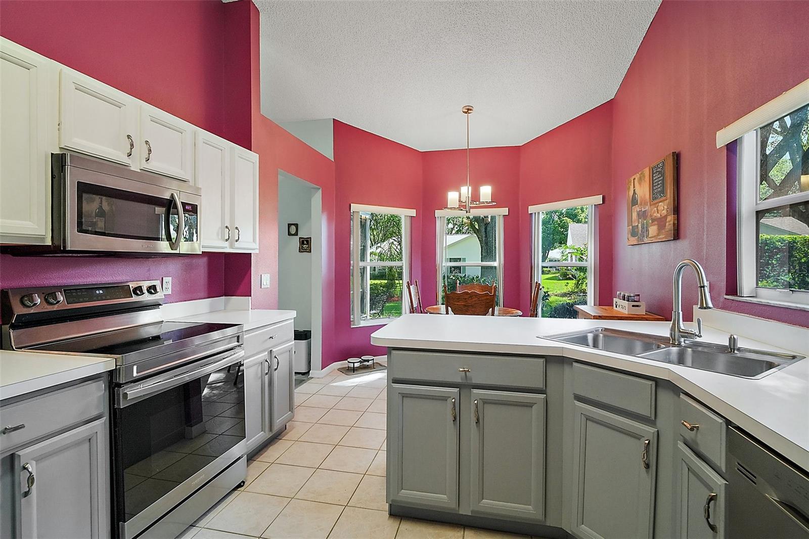 Image 13 of 31 For 4349 River Ridge Drive