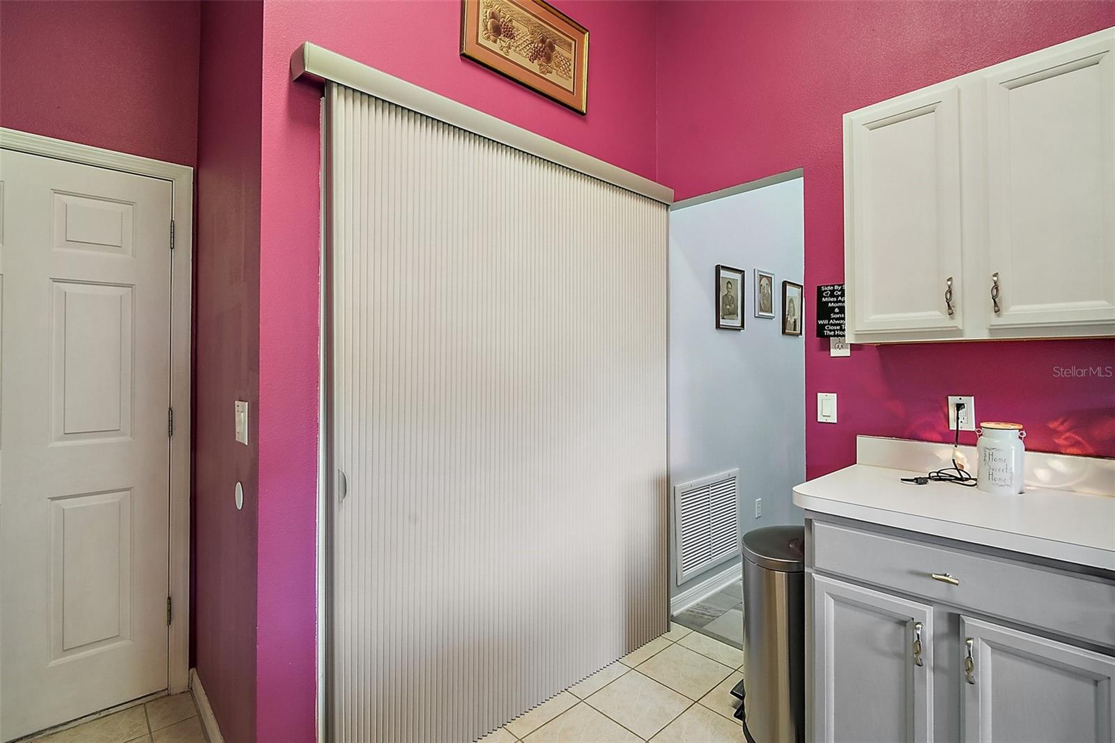 Image 14 of 31 For 4349 River Ridge Drive