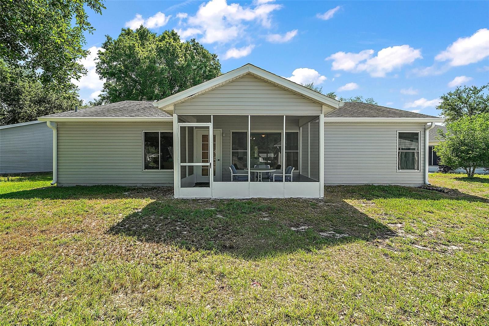 Image 8 of 36 For 4553 Belle Grove