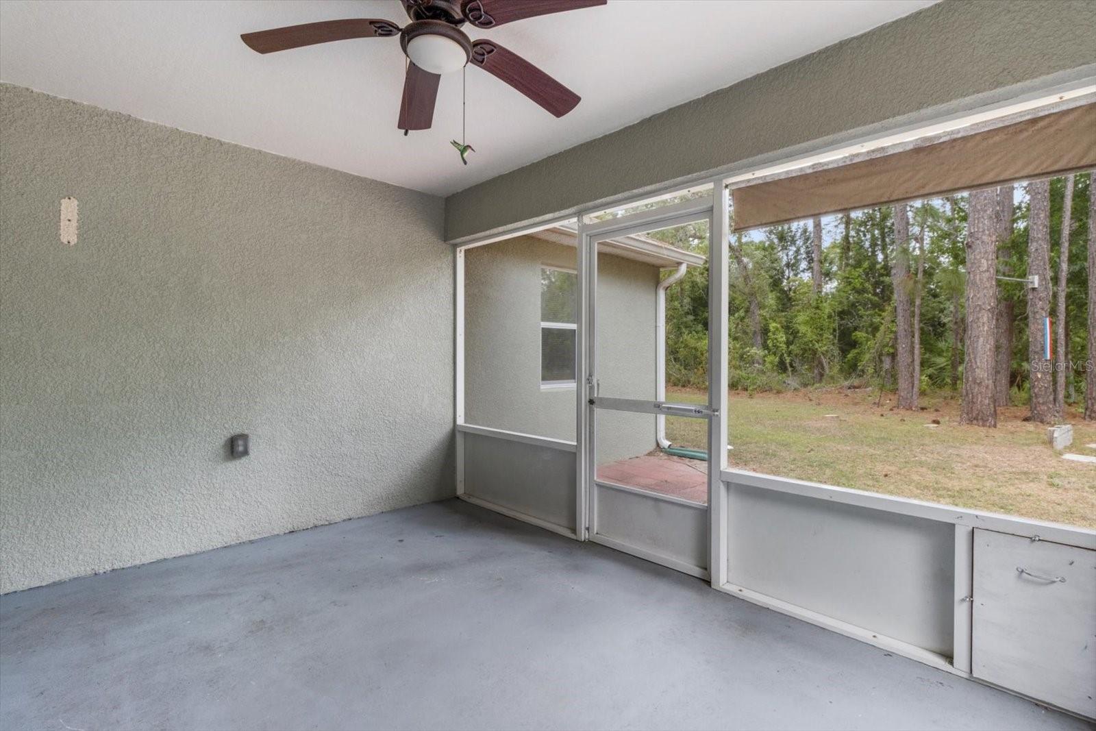 Image 42 of 47 For 17 Eugenia Court N