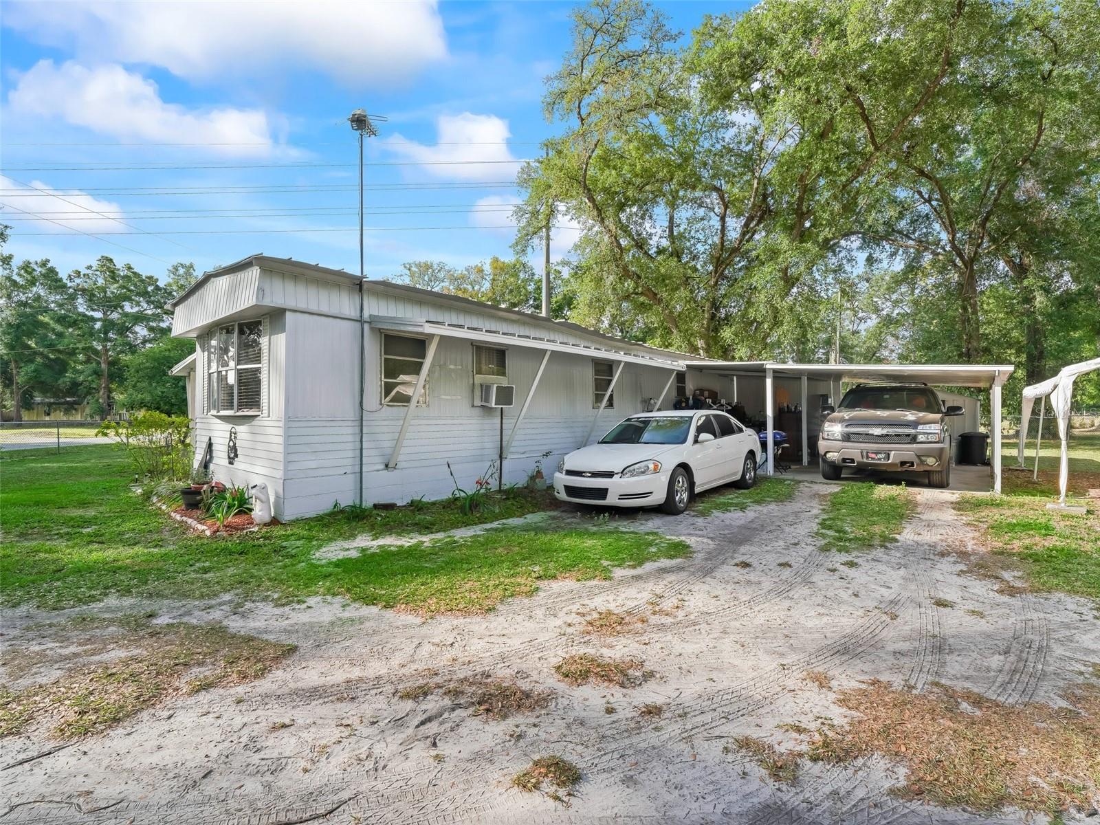 Image 22 of 27 For 5828 Cr 551a