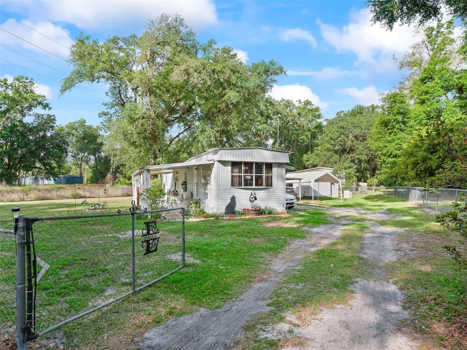 Image 3 of 27 For 5828 Cr 551a