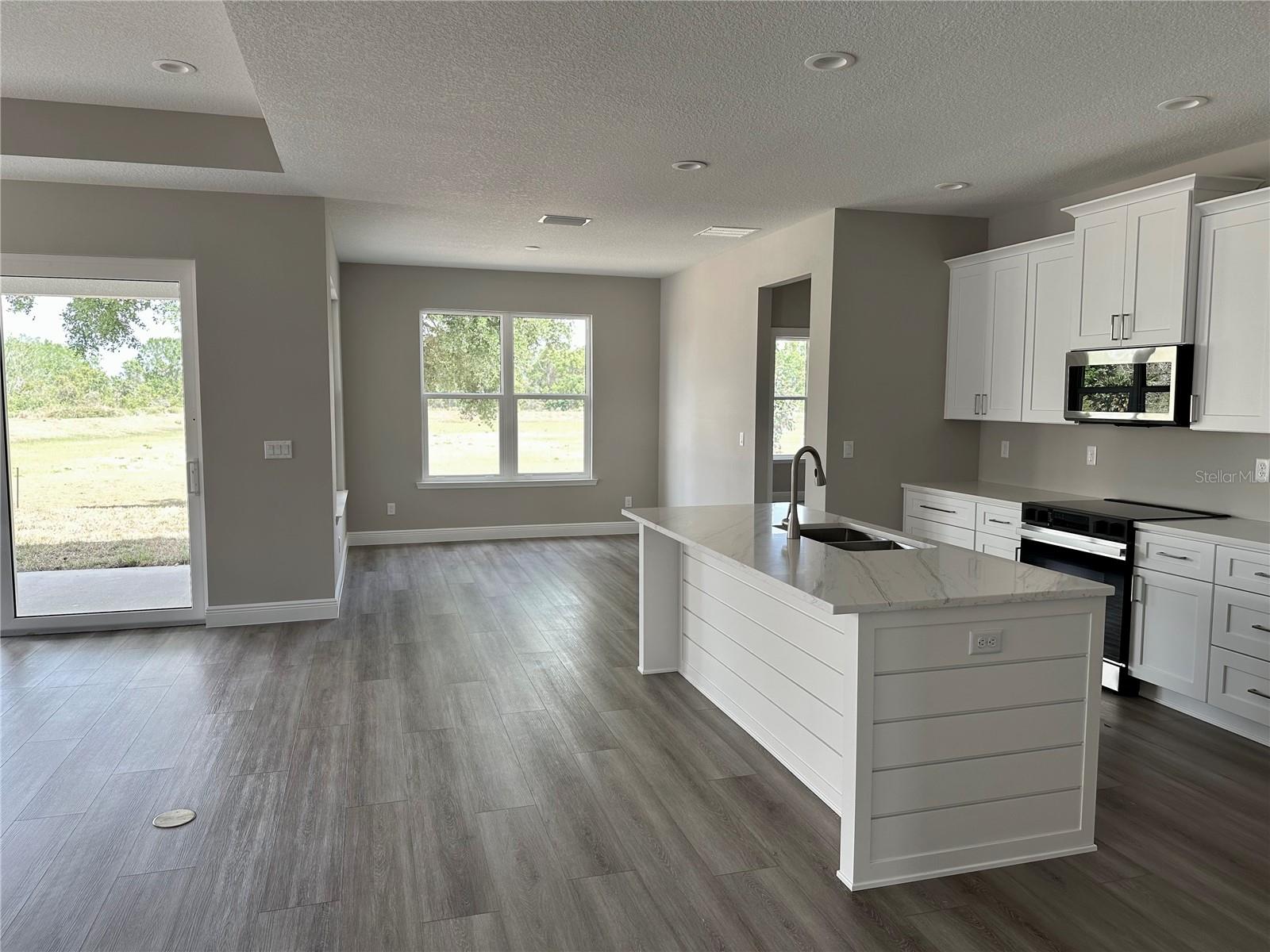 Image 4 of 23 For 3070 Sunscape Terrace