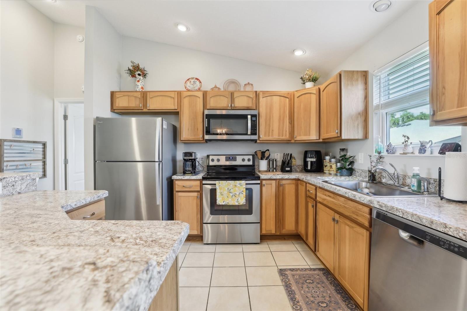 Image 12 of 60 For 3329 Boyd Circle