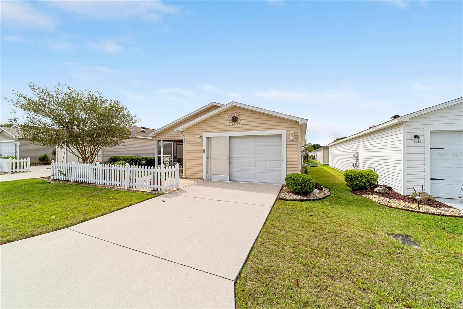 Image 43 of 51 For 312 Emmalee Place