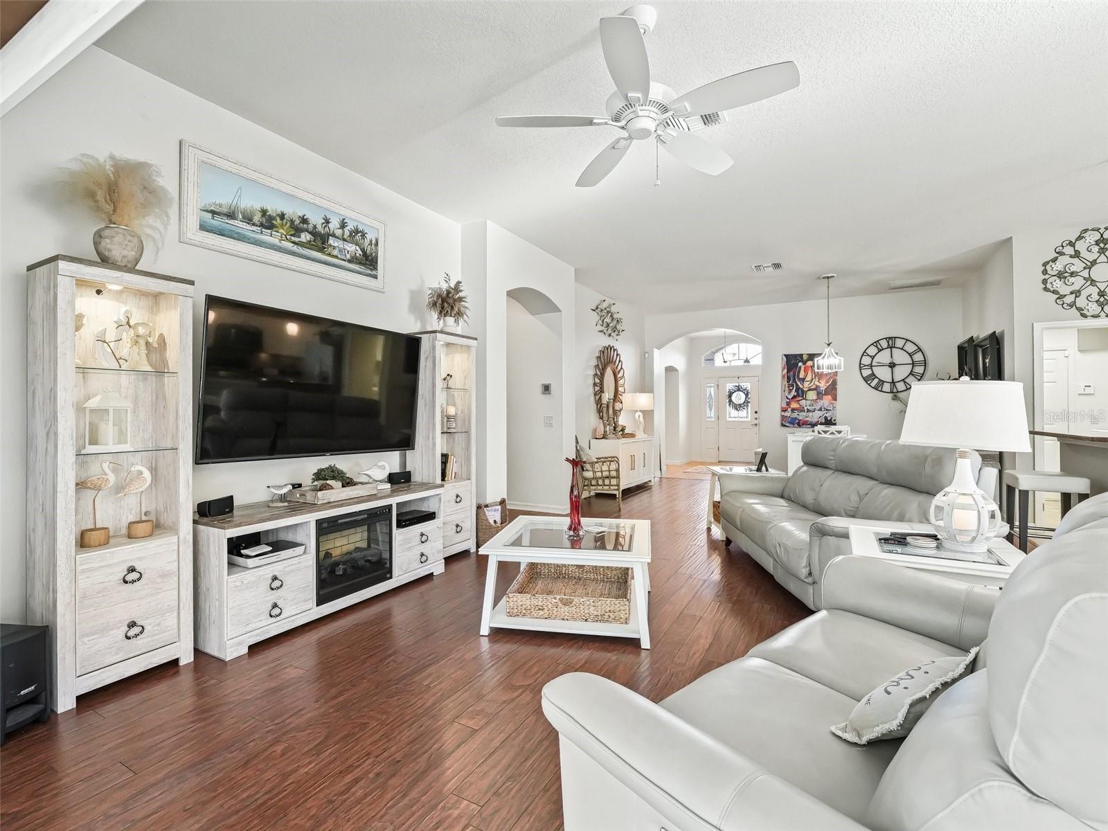Image 10 of 60 For 10069 Lake Miona Way
