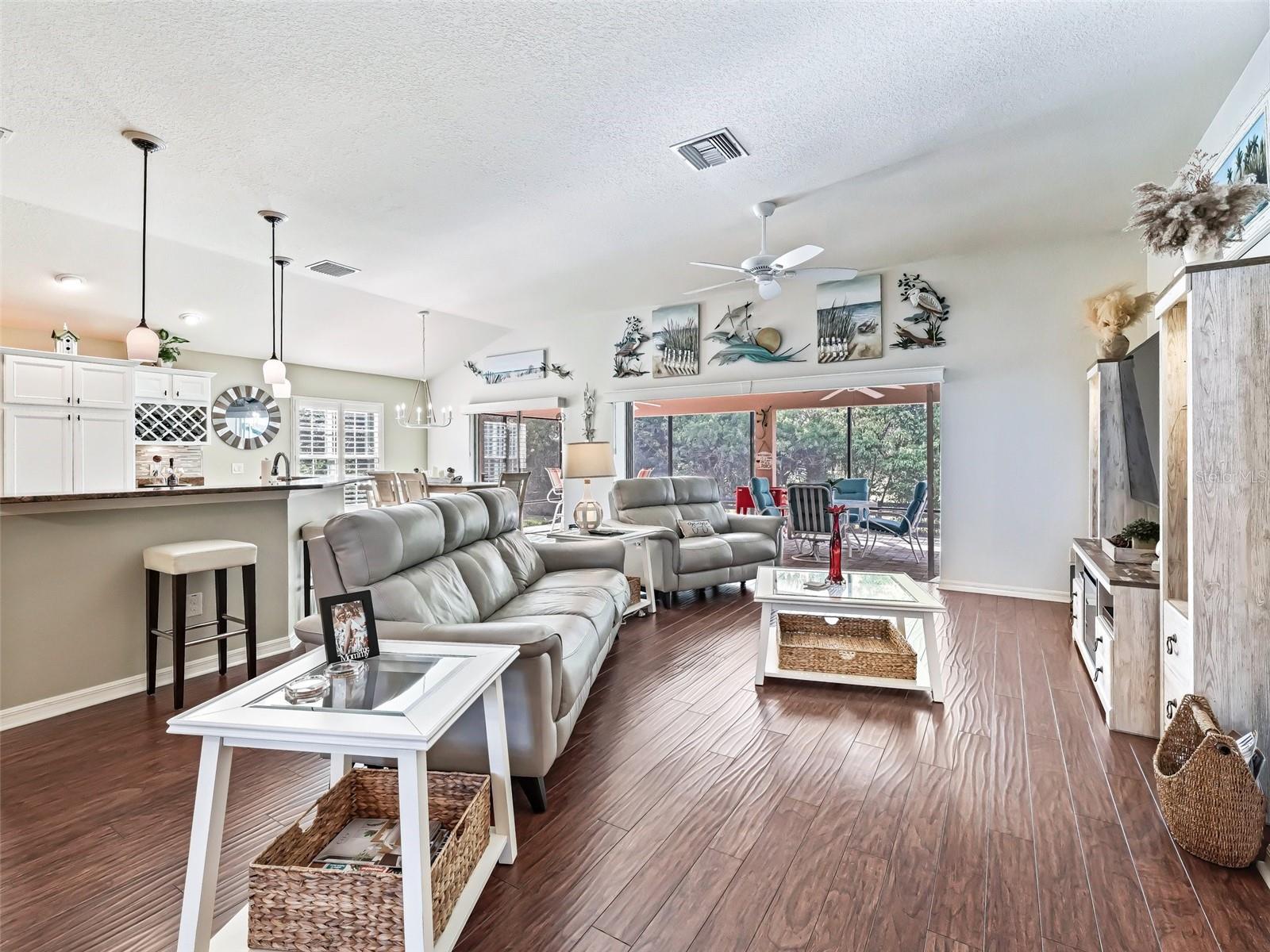 Image 12 of 60 For 10069 Lake Miona Way