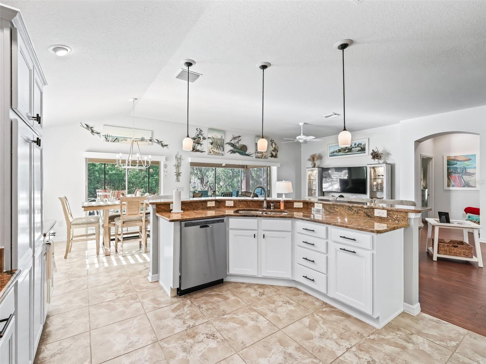 Image 16 of 60 For 10069 Lake Miona Way