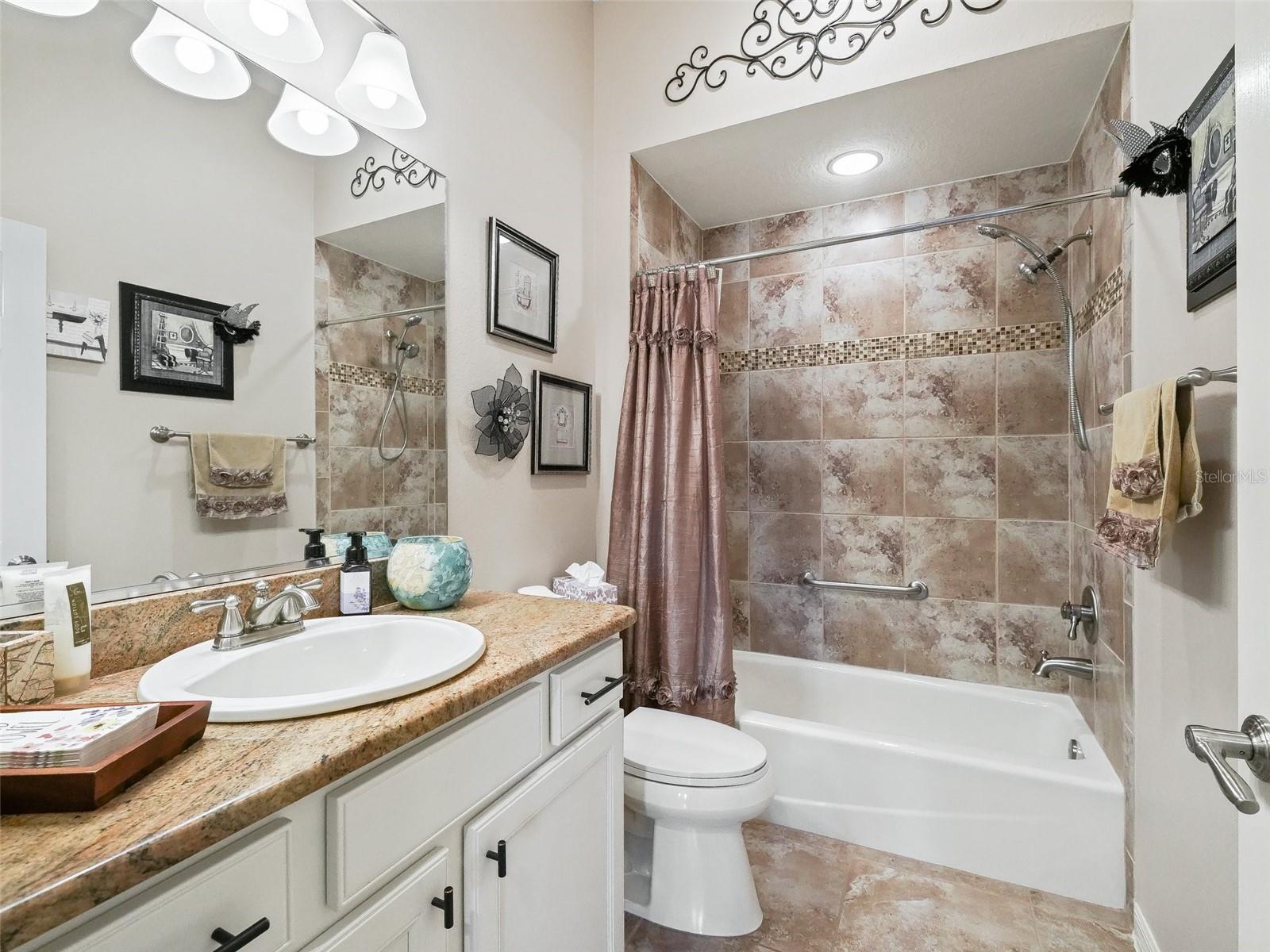 Image 31 of 60 For 10069 Lake Miona Way