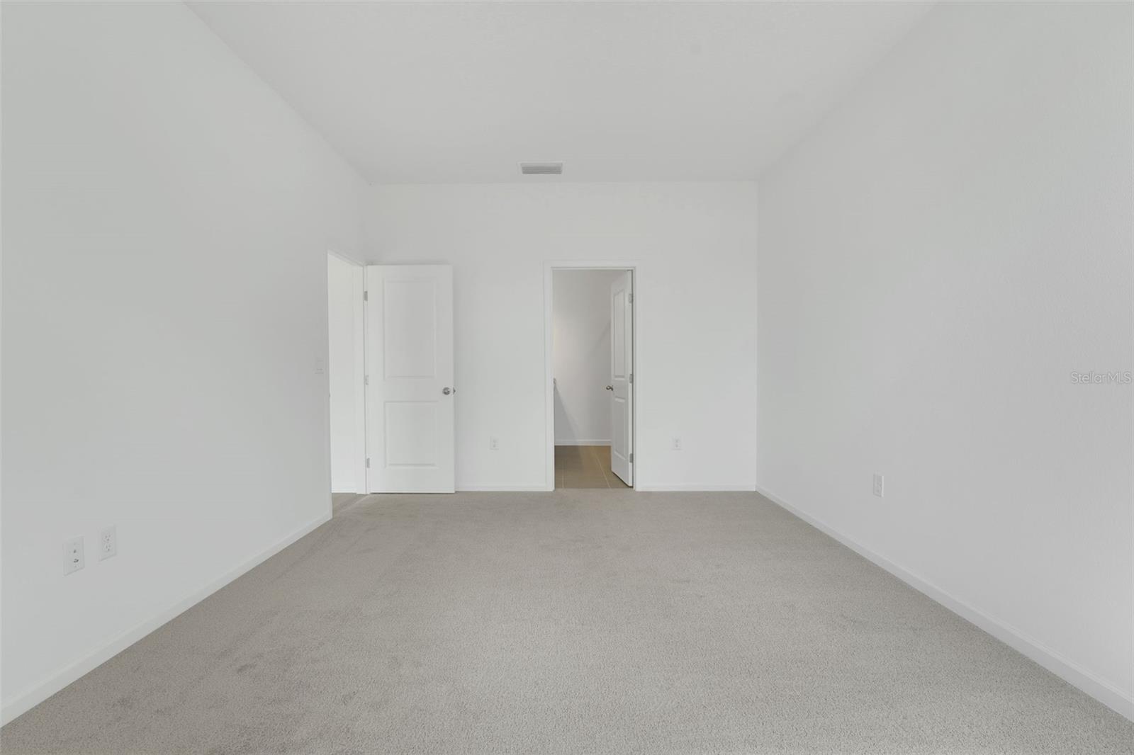 Image 14 of 22 For 5035 Abigail Drive