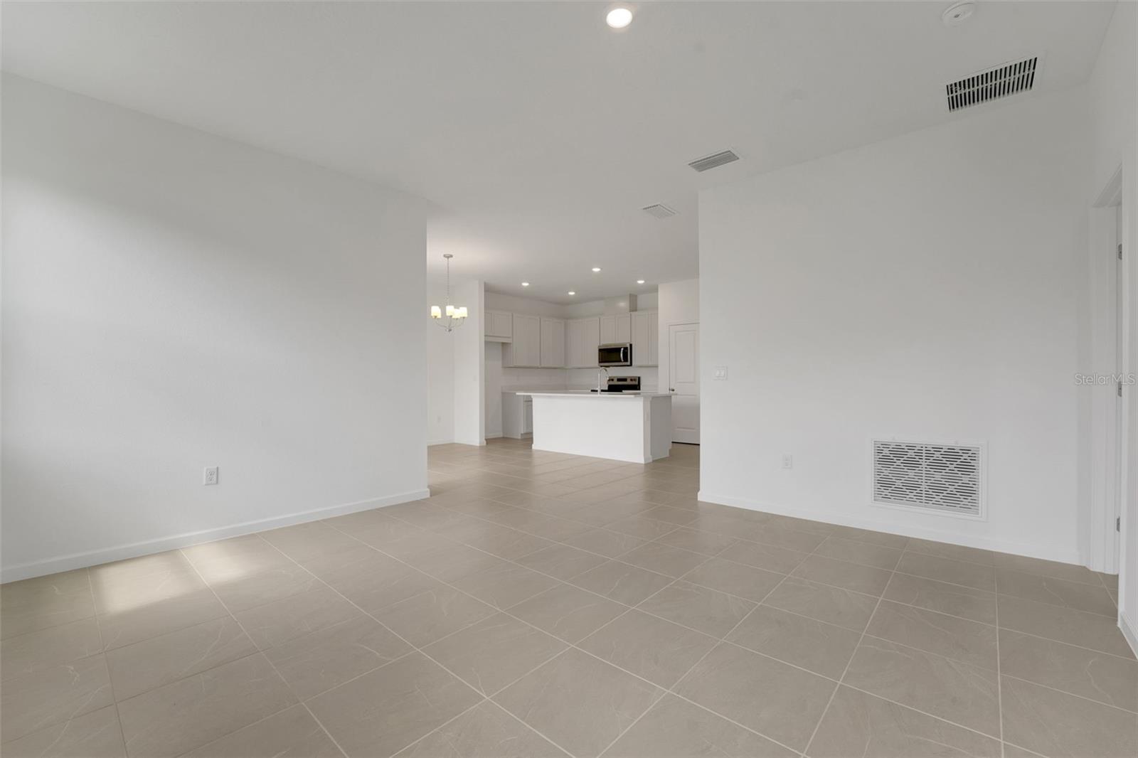 Image 20 of 32 For 5027 Abigail Drive