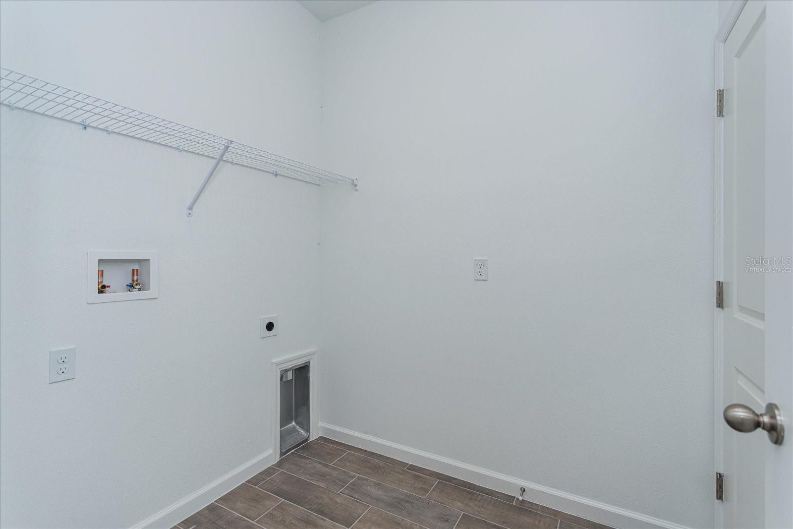 Image 12 of 13 For 5031 Abigail Drive