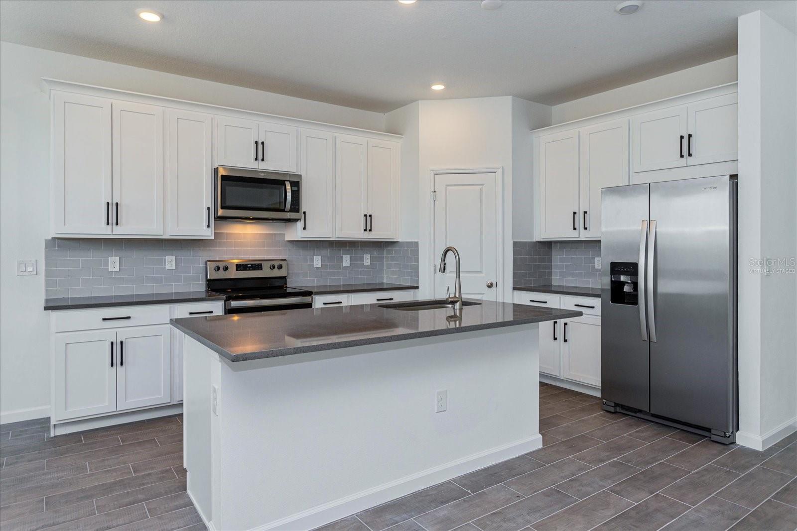 Image 4 of 13 For 5031 Abigail Drive