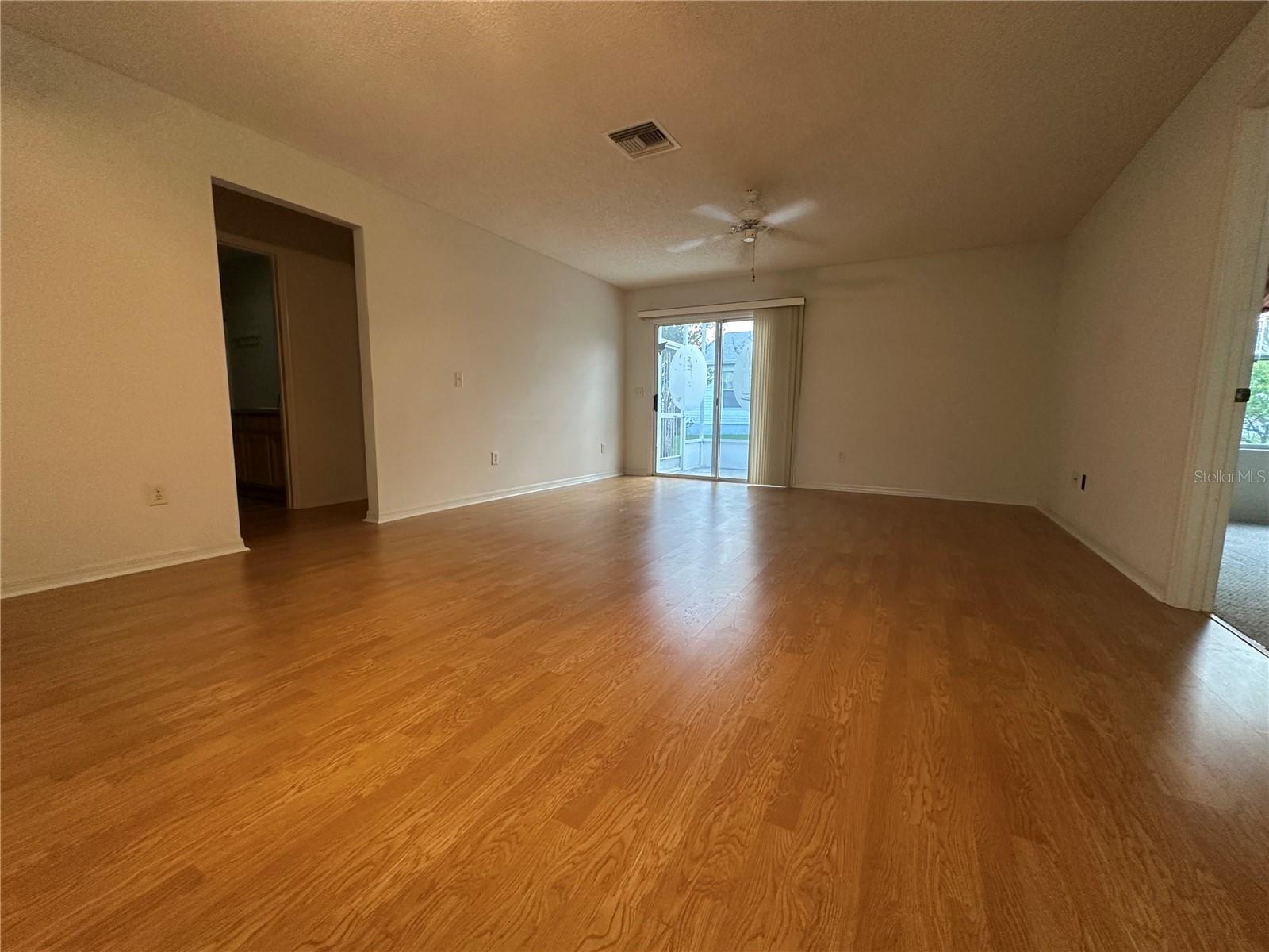 Image 11 of 22 For 1812 Sanibel Court