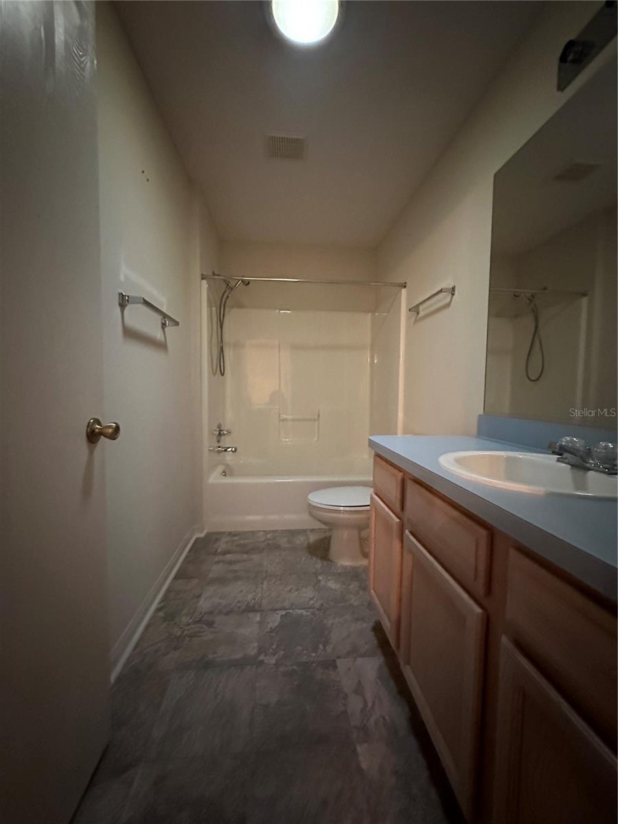 Image 18 of 22 For 1812 Sanibel Court