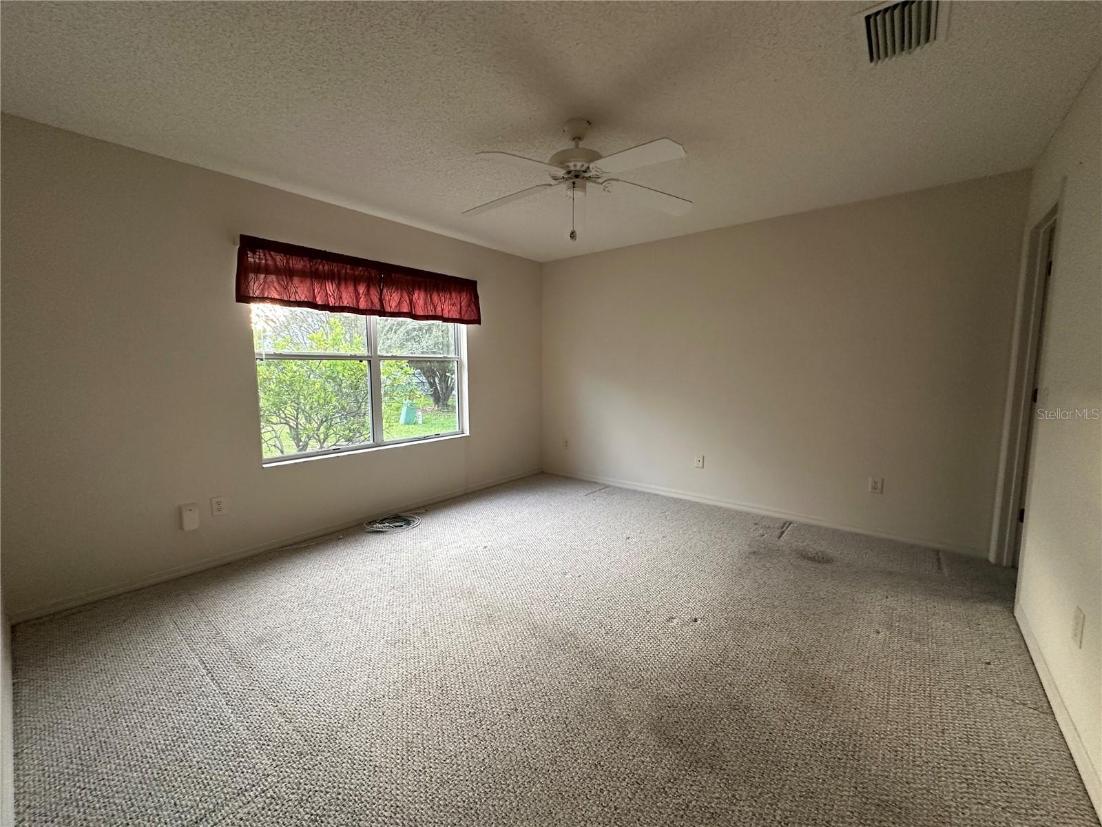 Image 21 of 22 For 1812 Sanibel Court