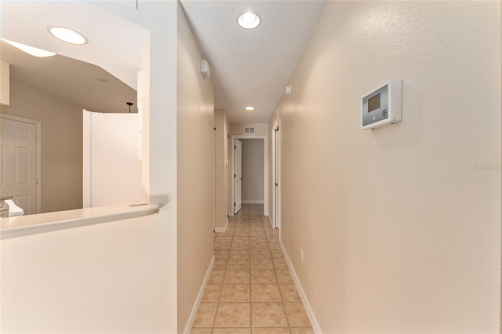 Image 13 of 37 For 5340 Edgewater Way 1