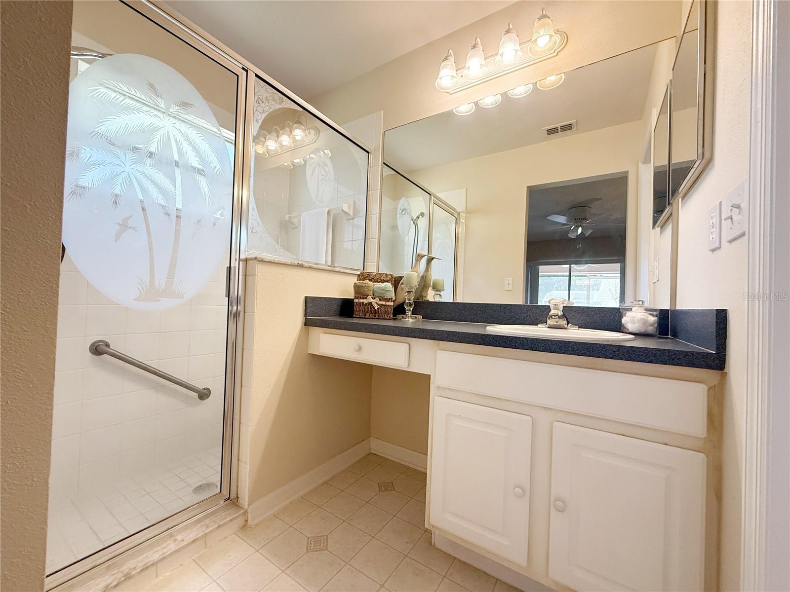 Image 17 of 43 For 4387 Sambourne Street