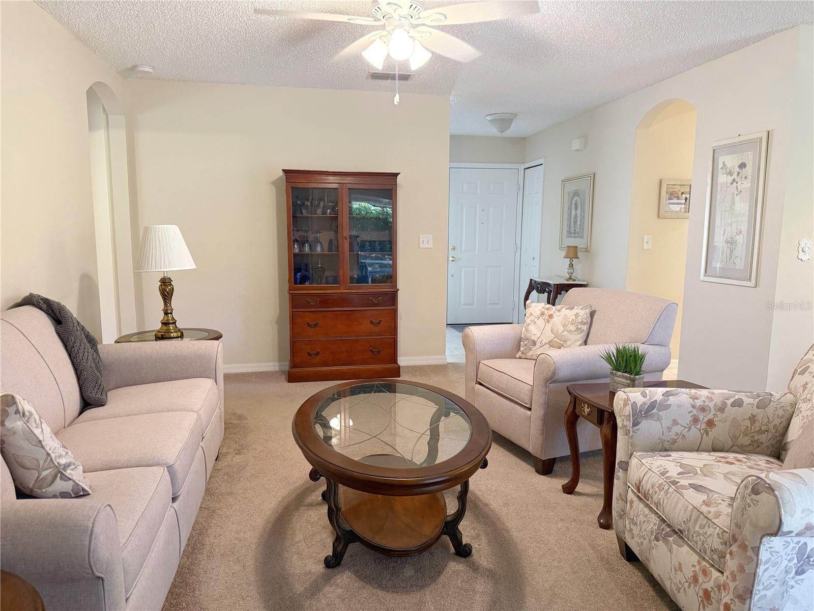 Image 3 of 43 For 4387 Sambourne Street