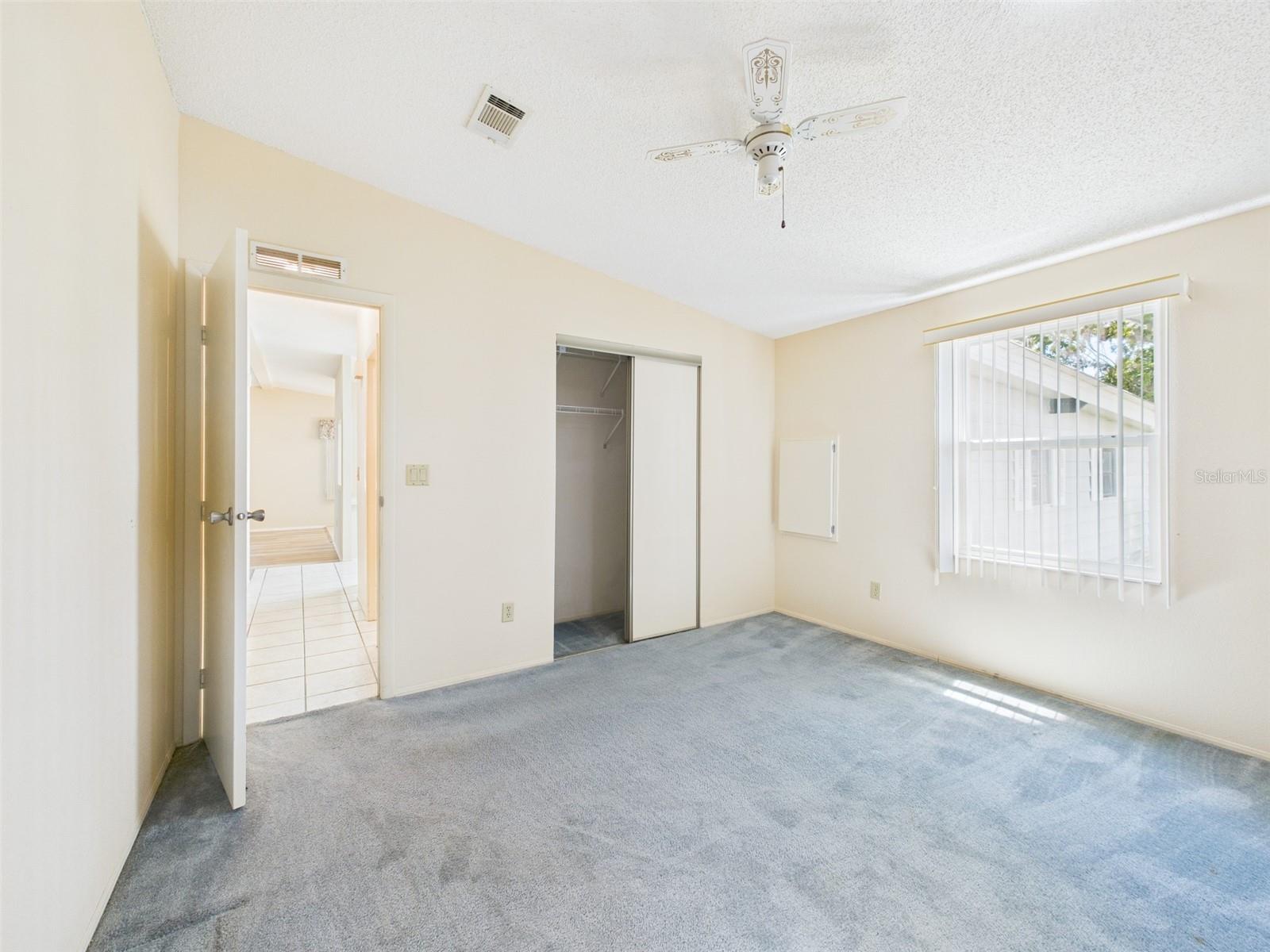 Image 17 of 21 For 715 Megan Circle