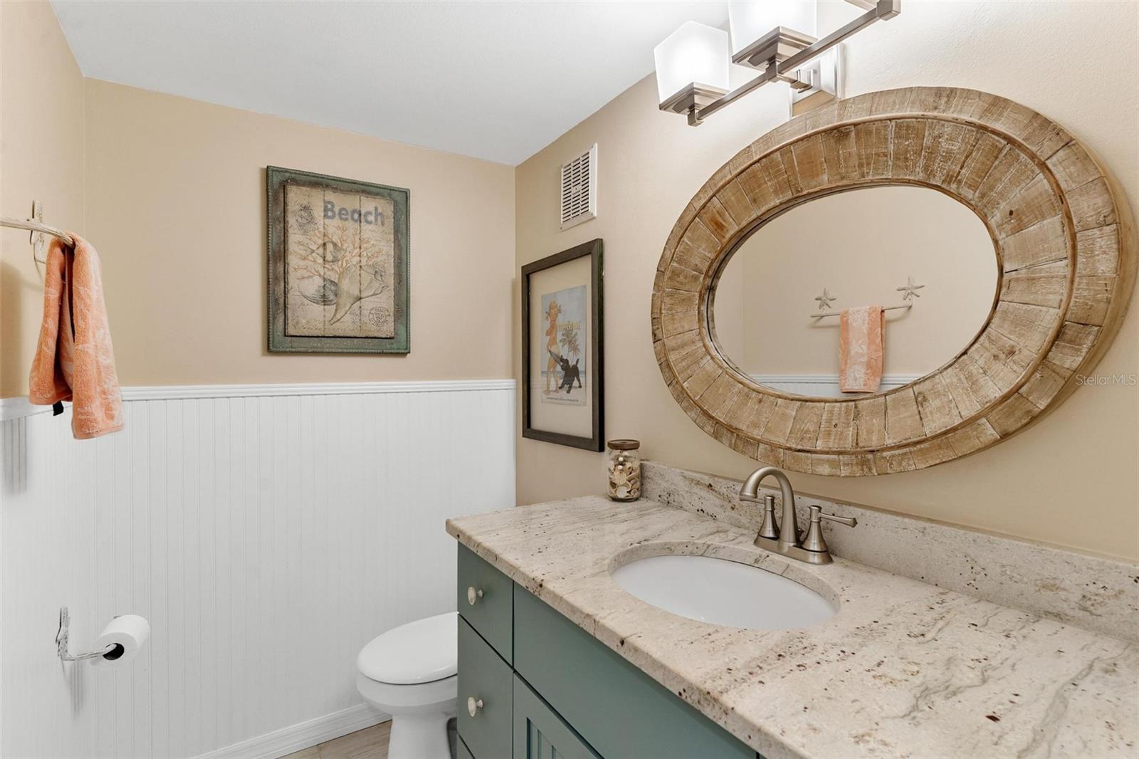 Image 16 of 29 For 4841 Saxon Drive E206