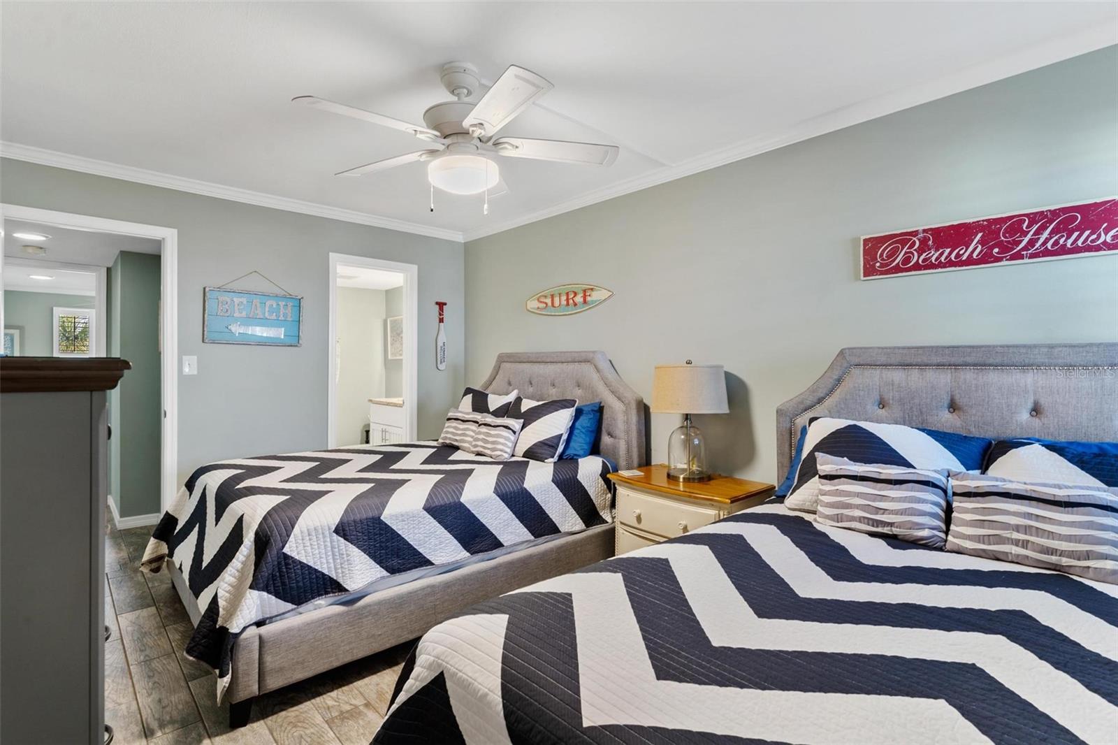 Image 21 of 29 For 4841 Saxon Drive E206