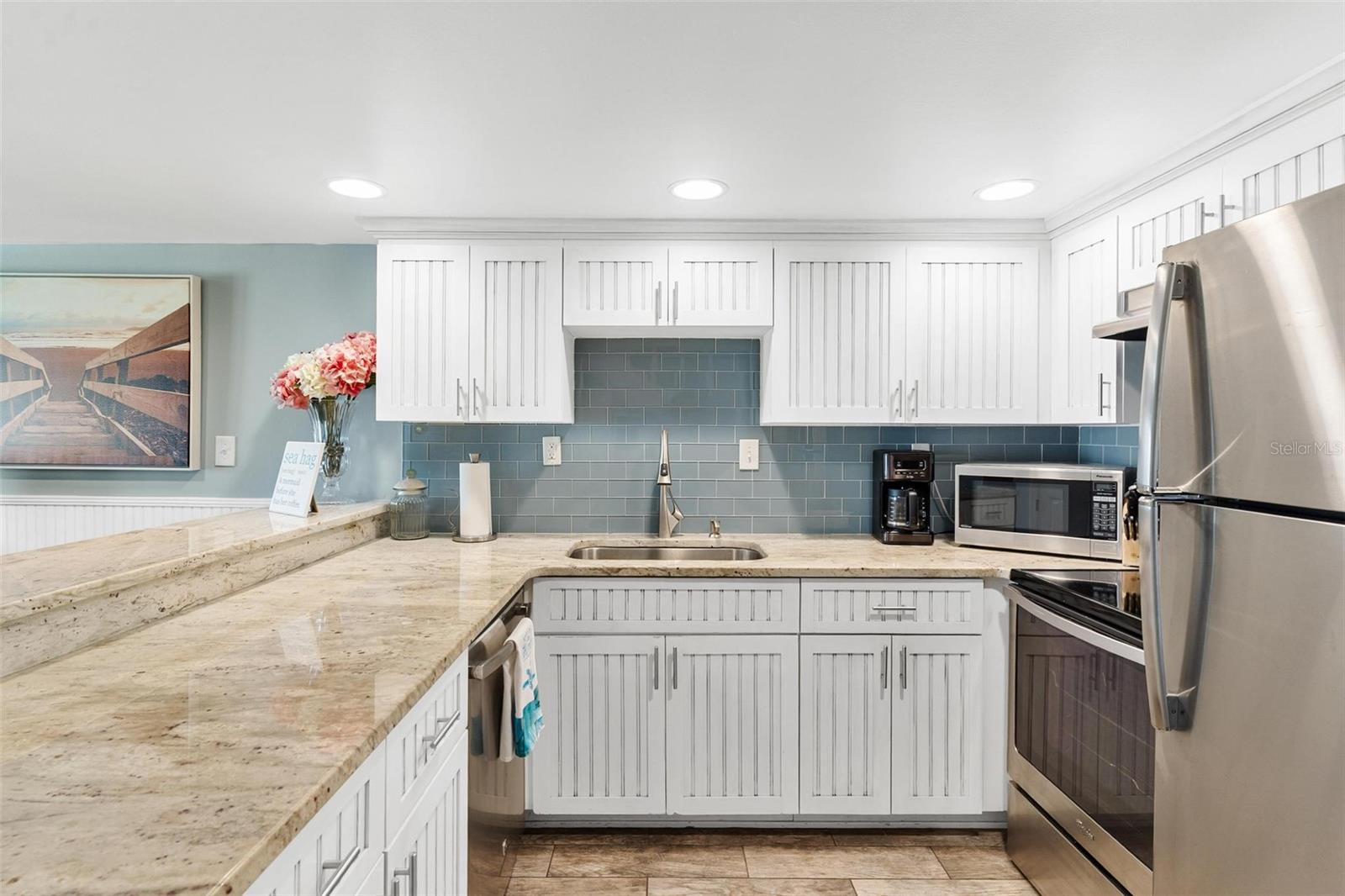 Image 5 of 29 For 4841 Saxon Drive E206