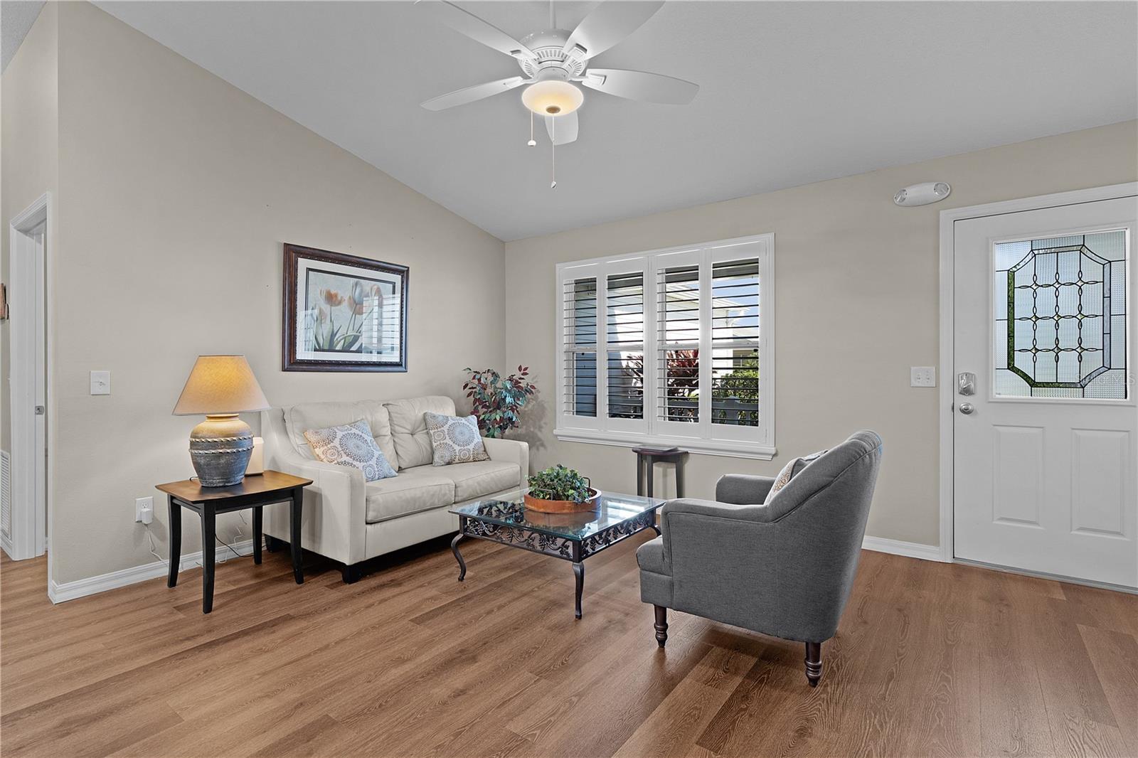 Listing photo id 24 for 2482 Ansley Path