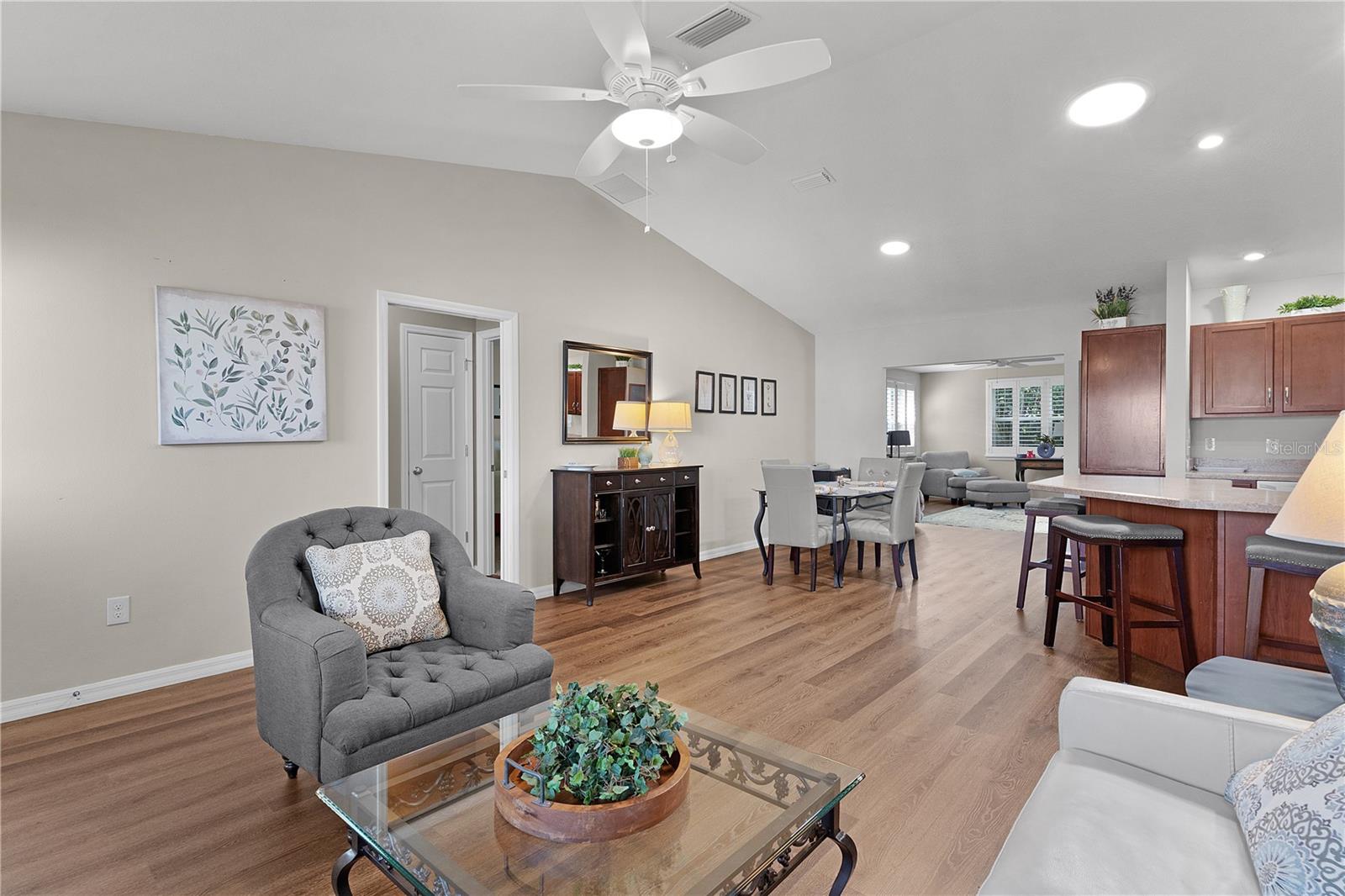 Listing photo id 27 for 2482 Ansley Path