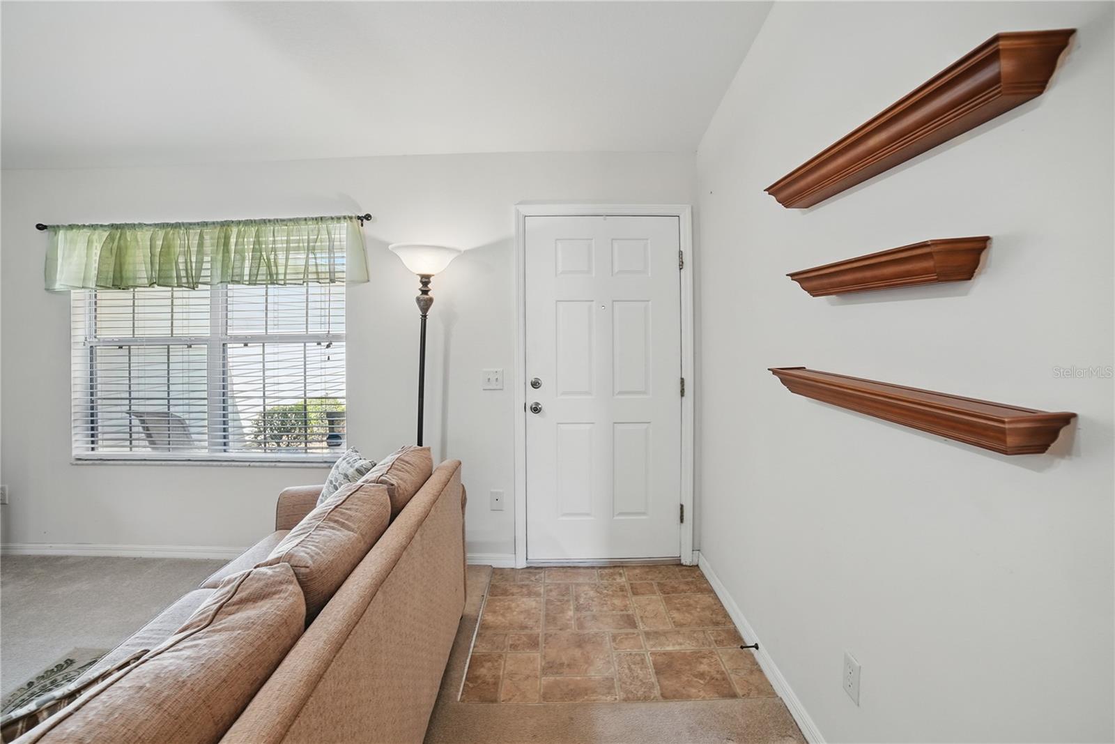 Image 8 of 36 For 3294 Shelby Street