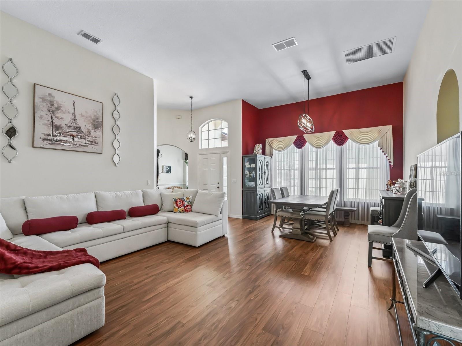 Image 12 of 53 For 17787 114th Avenue