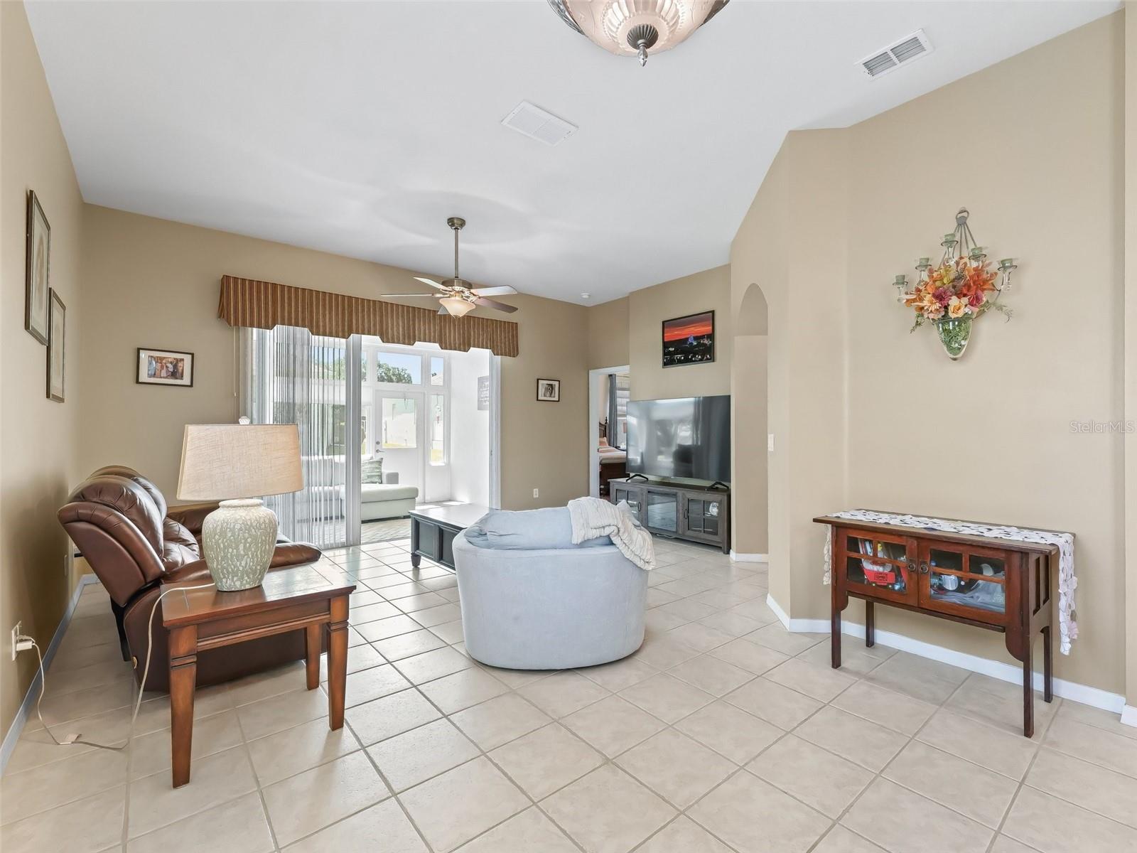 Image 19 of 53 For 17787 114th Avenue
