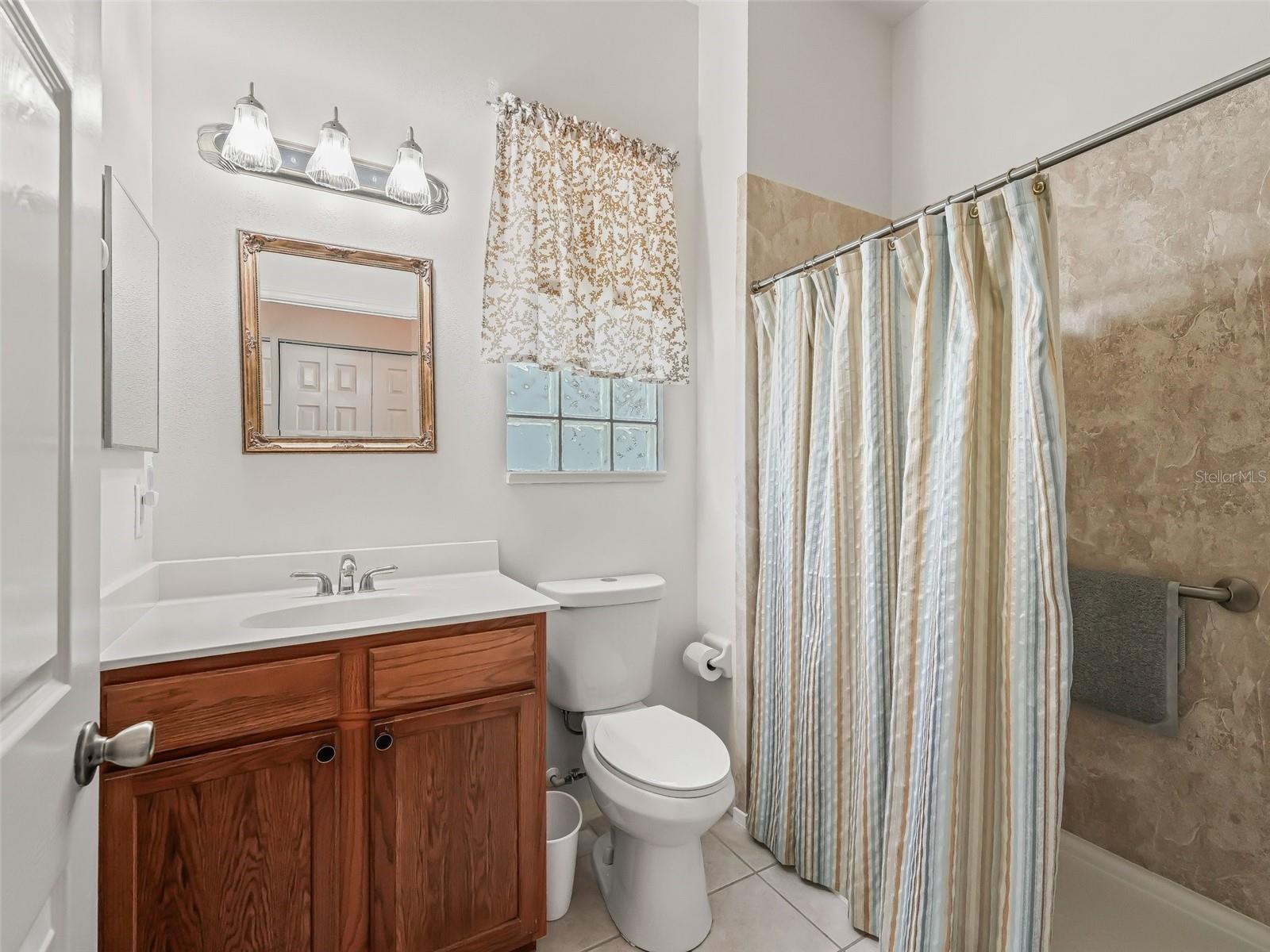Image 33 of 53 For 17787 114th Avenue