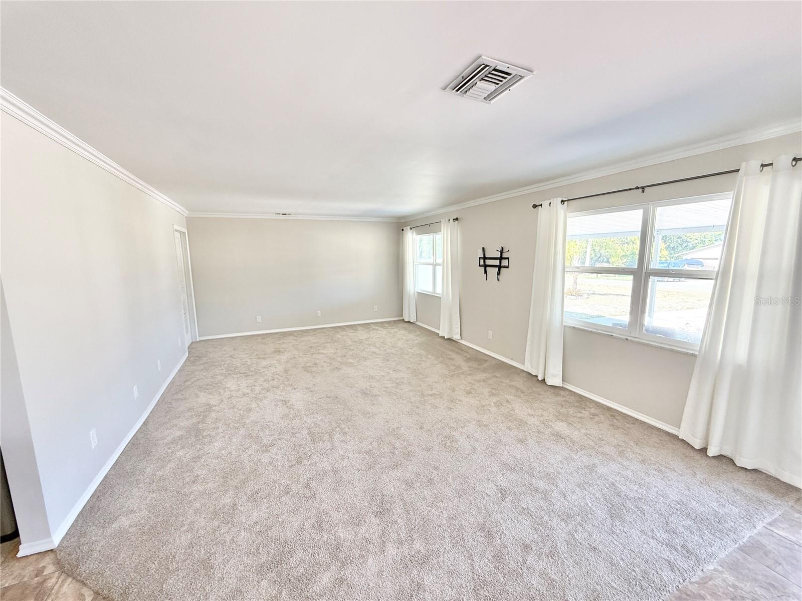 Image 12 of 32 For 33415 Picciola Drive