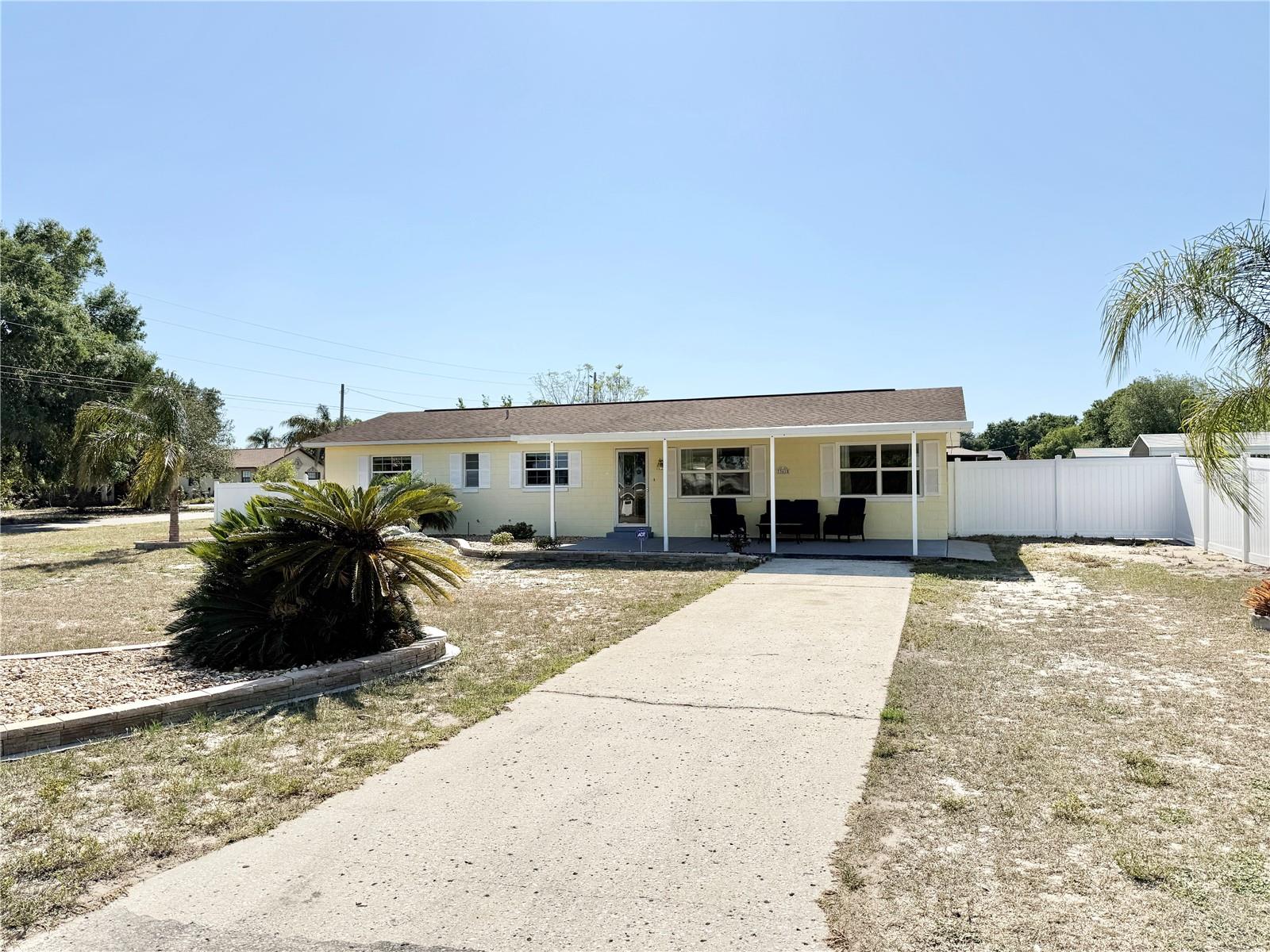 Image 2 of 32 For 33415 Picciola Drive