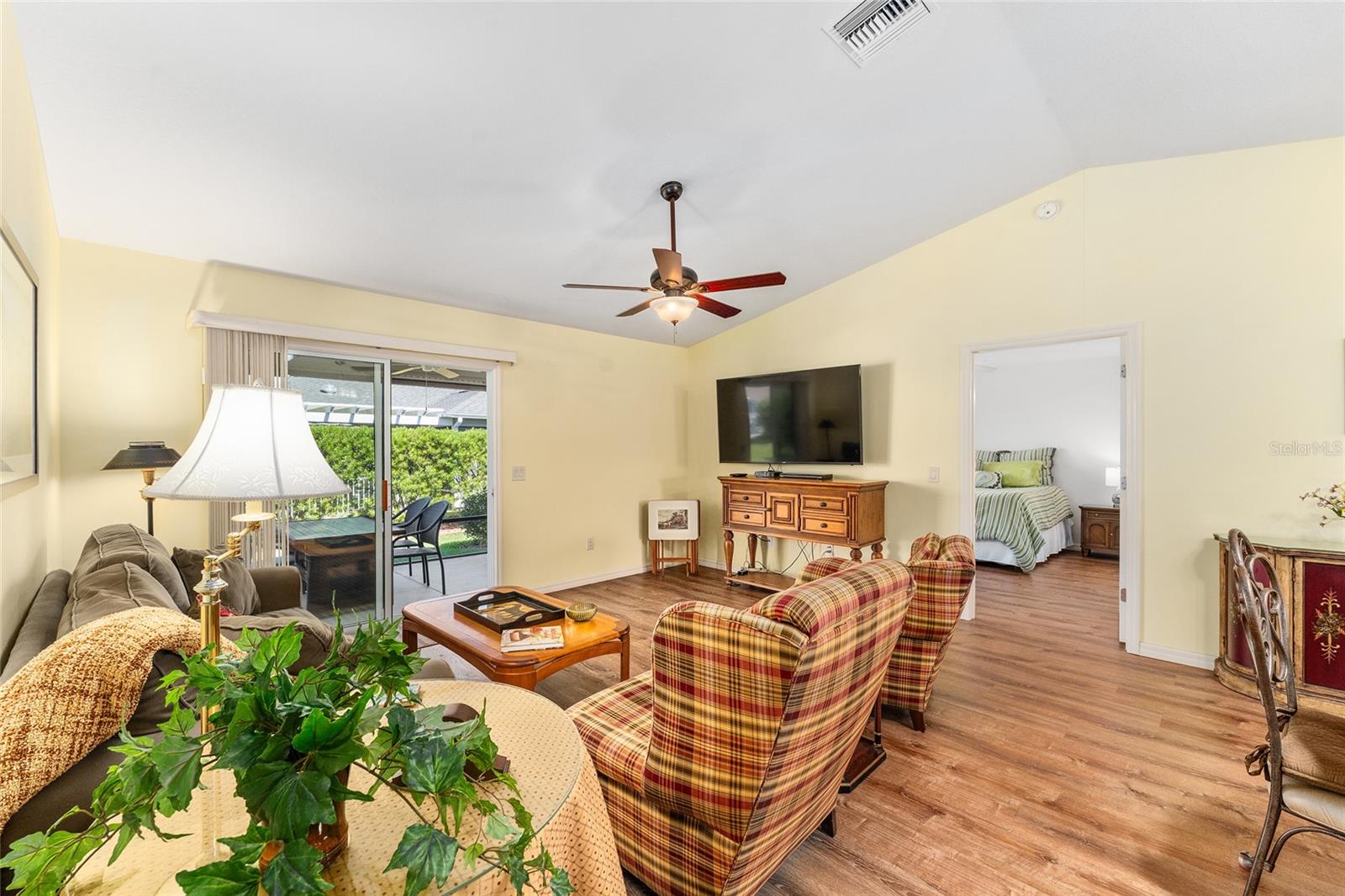 Image 14 of 43 For 3396 Greenacres Terrace