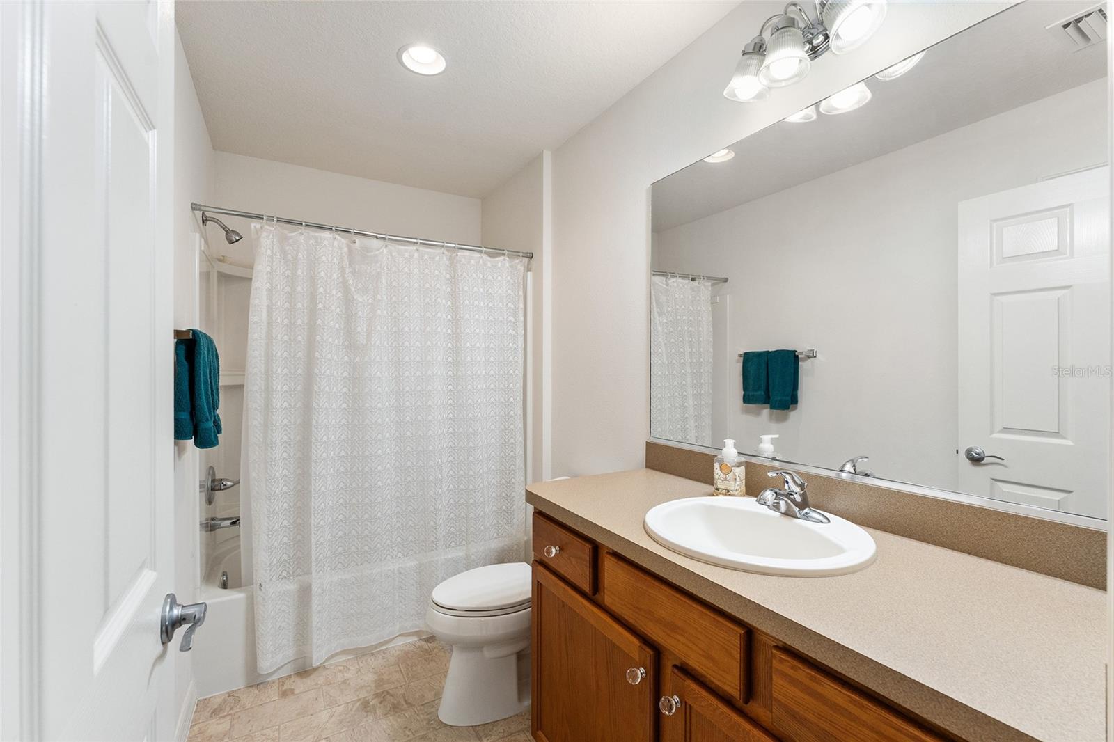 Image 36 of 43 For 3396 Greenacres Terrace
