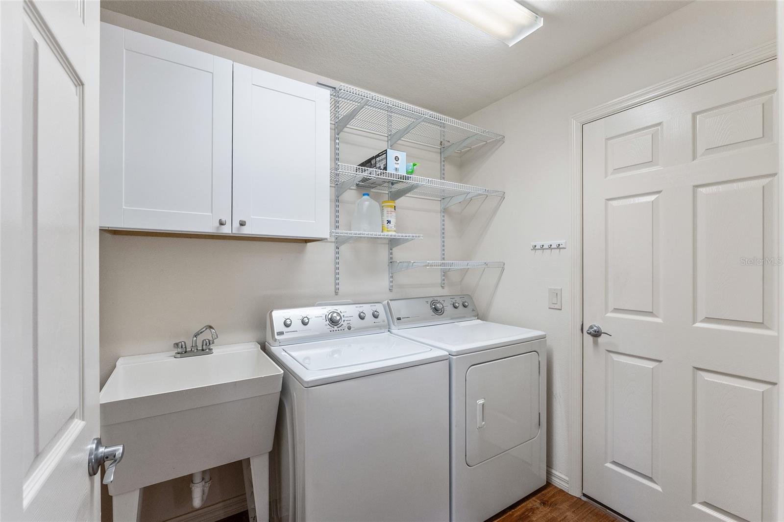 Image 39 of 43 For 3396 Greenacres Terrace