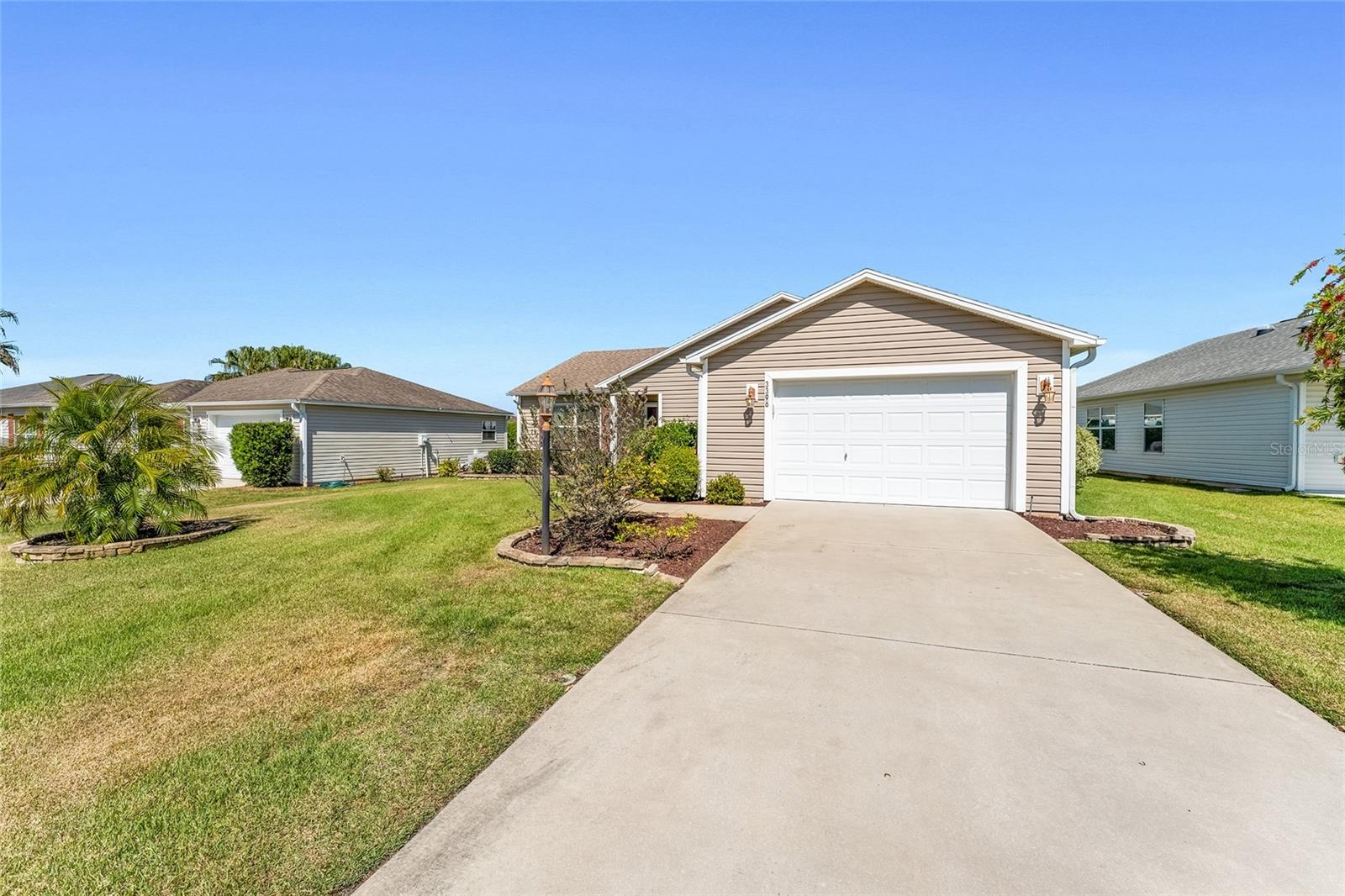 Image 5 of 43 For 3396 Greenacres Terrace