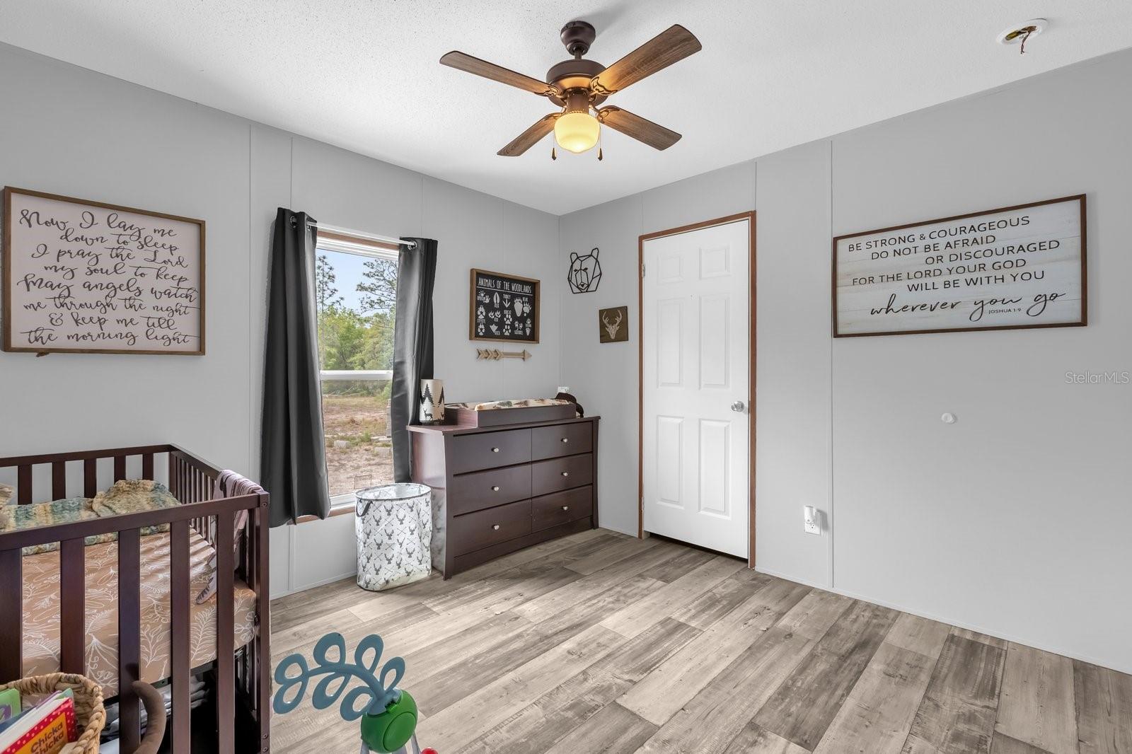 Image 16 of 32 For 16610 53rd Place