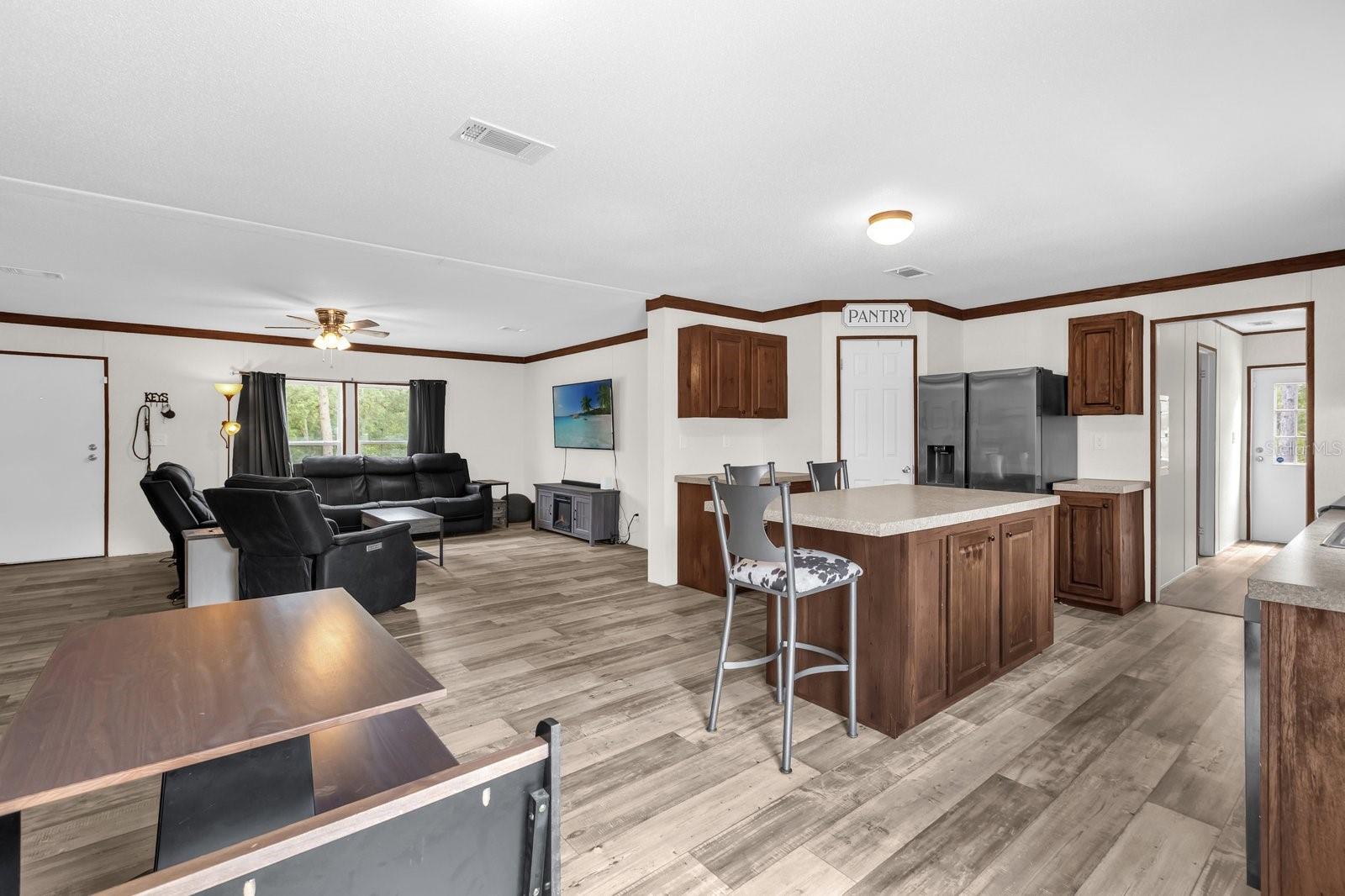 Image 7 of 32 For 16610 53rd Place