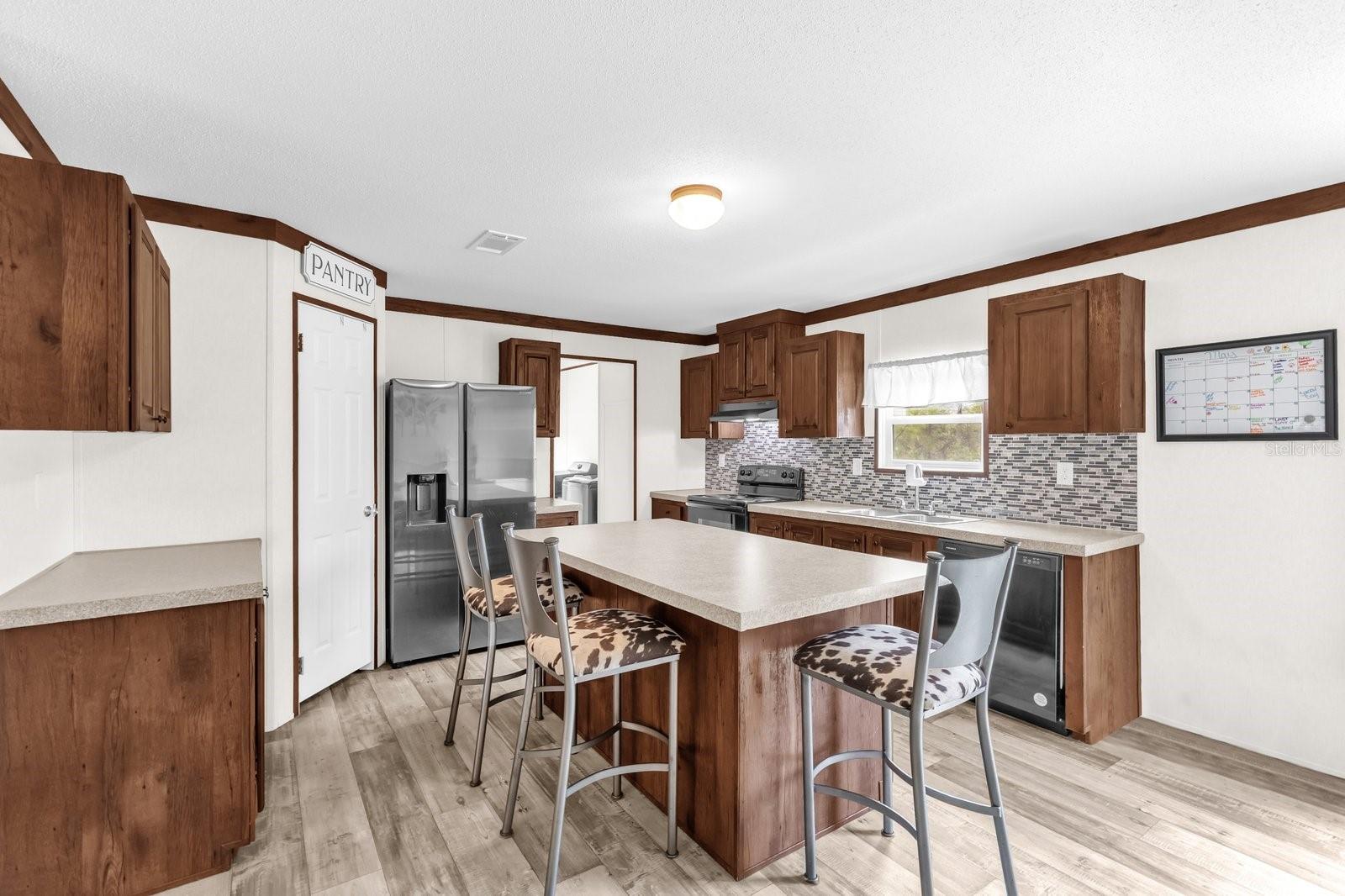 Image 9 of 32 For 16610 53rd Place