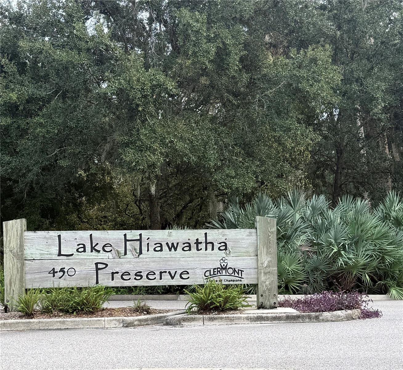 Image 40 of 44 For 13319 Via Roma Circle