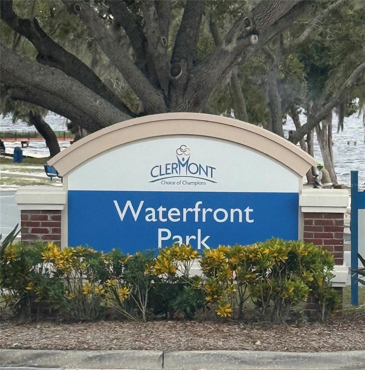 Image 43 of 44 For 13319 Via Roma Circle