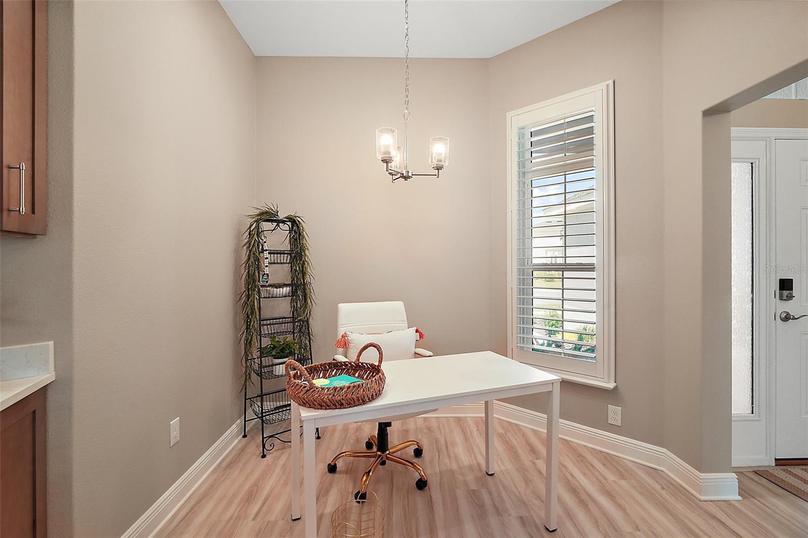 Image 32 of 45 For 7669 Chastain Circle
