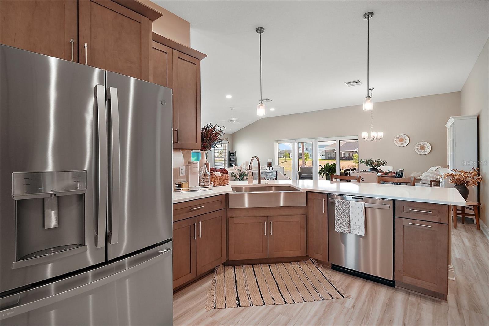 Image 33 of 45 For 7669 Chastain Circle