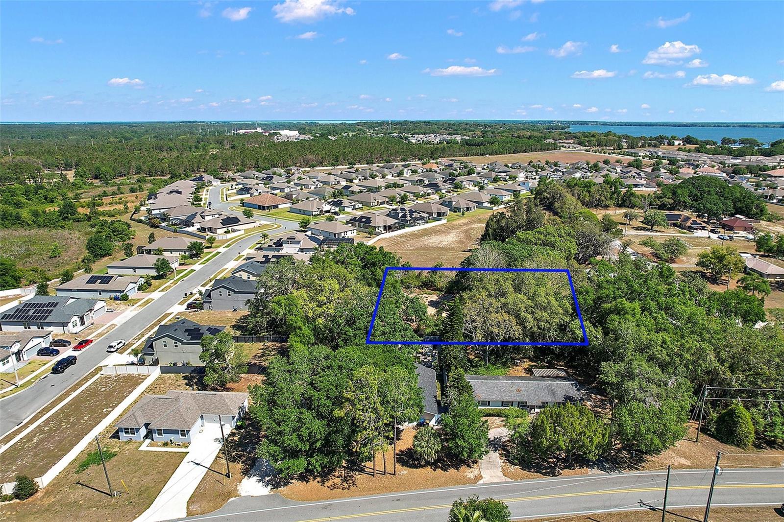 Details for  7th Ave  , HOWEY IN THE HILLS, FL 34737